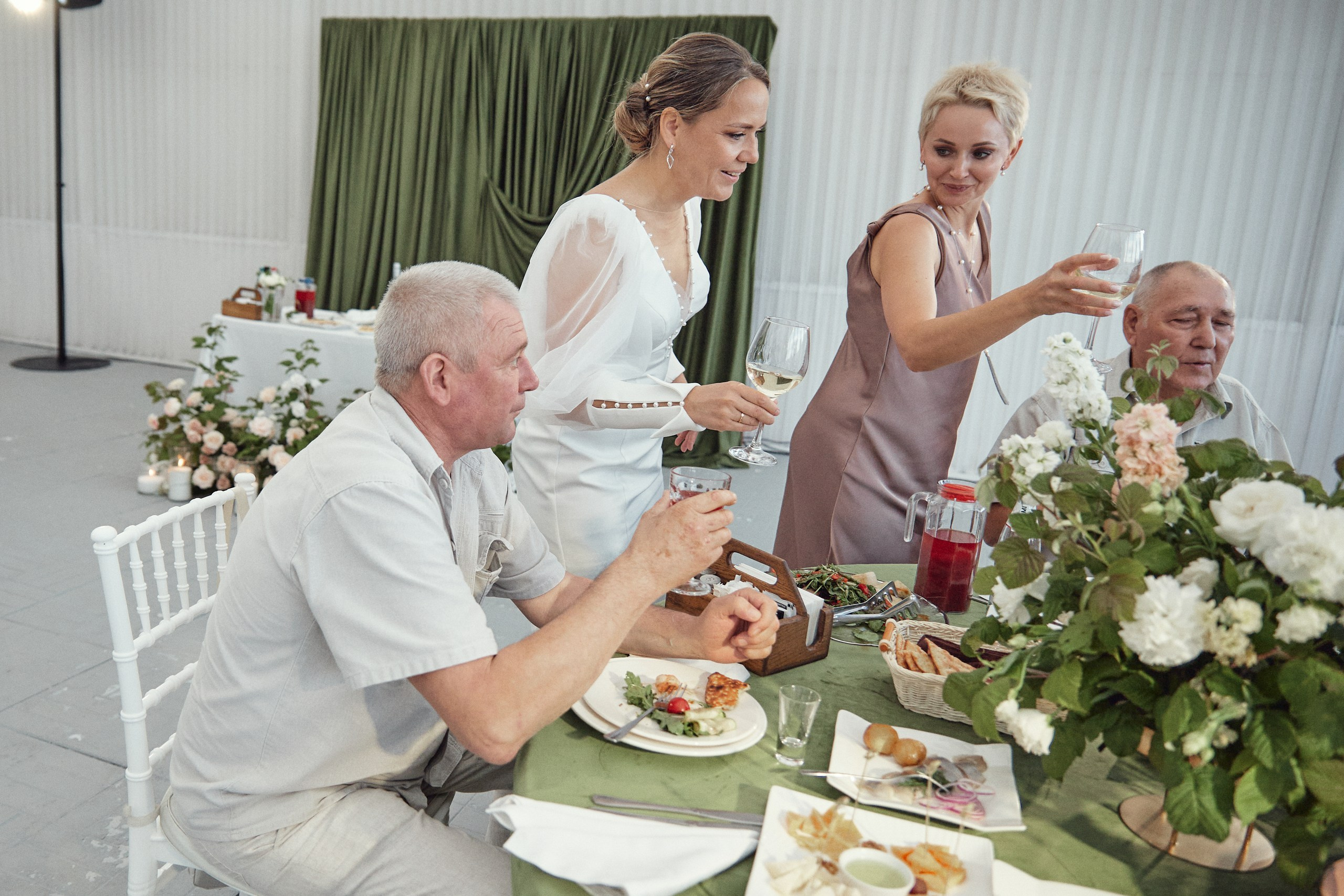 Счастье здесь. Свадебный фотограф Антон Артюшин. Работаю в Нижнем Новгороде и Москве