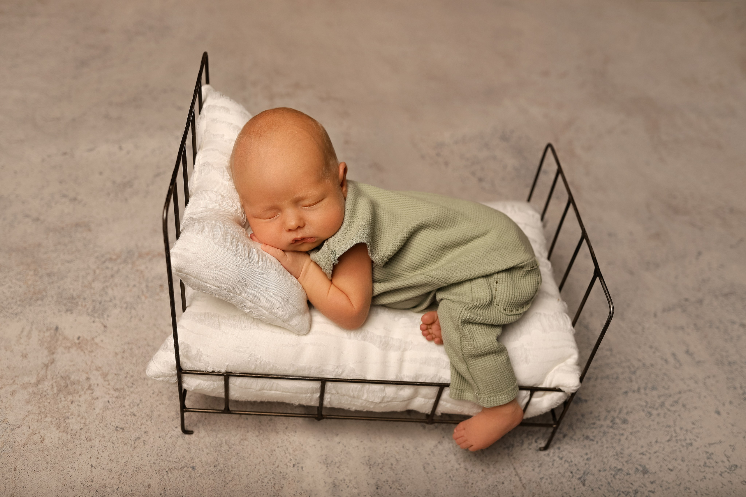 Новорожденные. Детский фотограф в Москве и Московской области