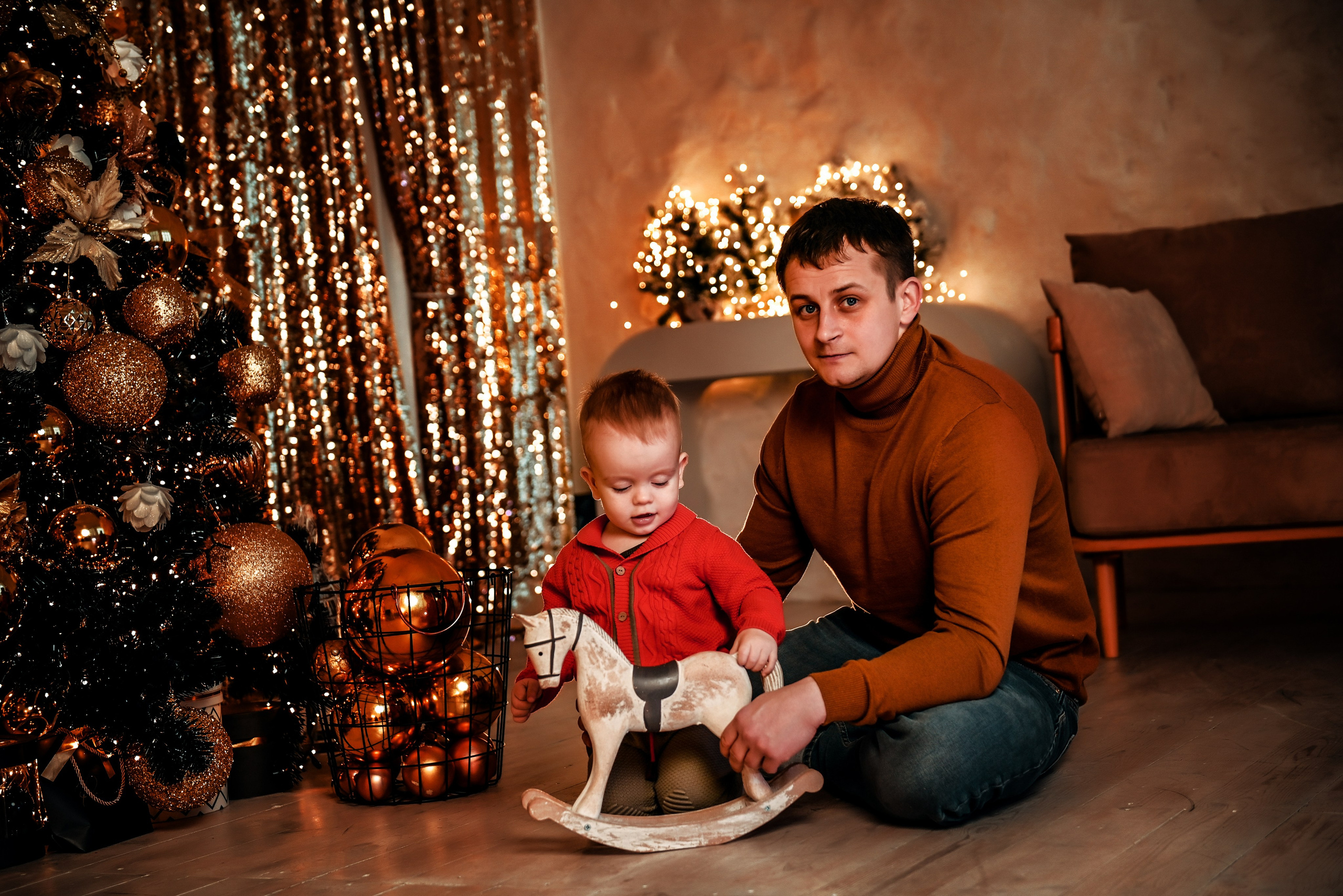 Новогодняя. Свадебный, семейный, детский, контент фотограф в Омске Максим Ильин