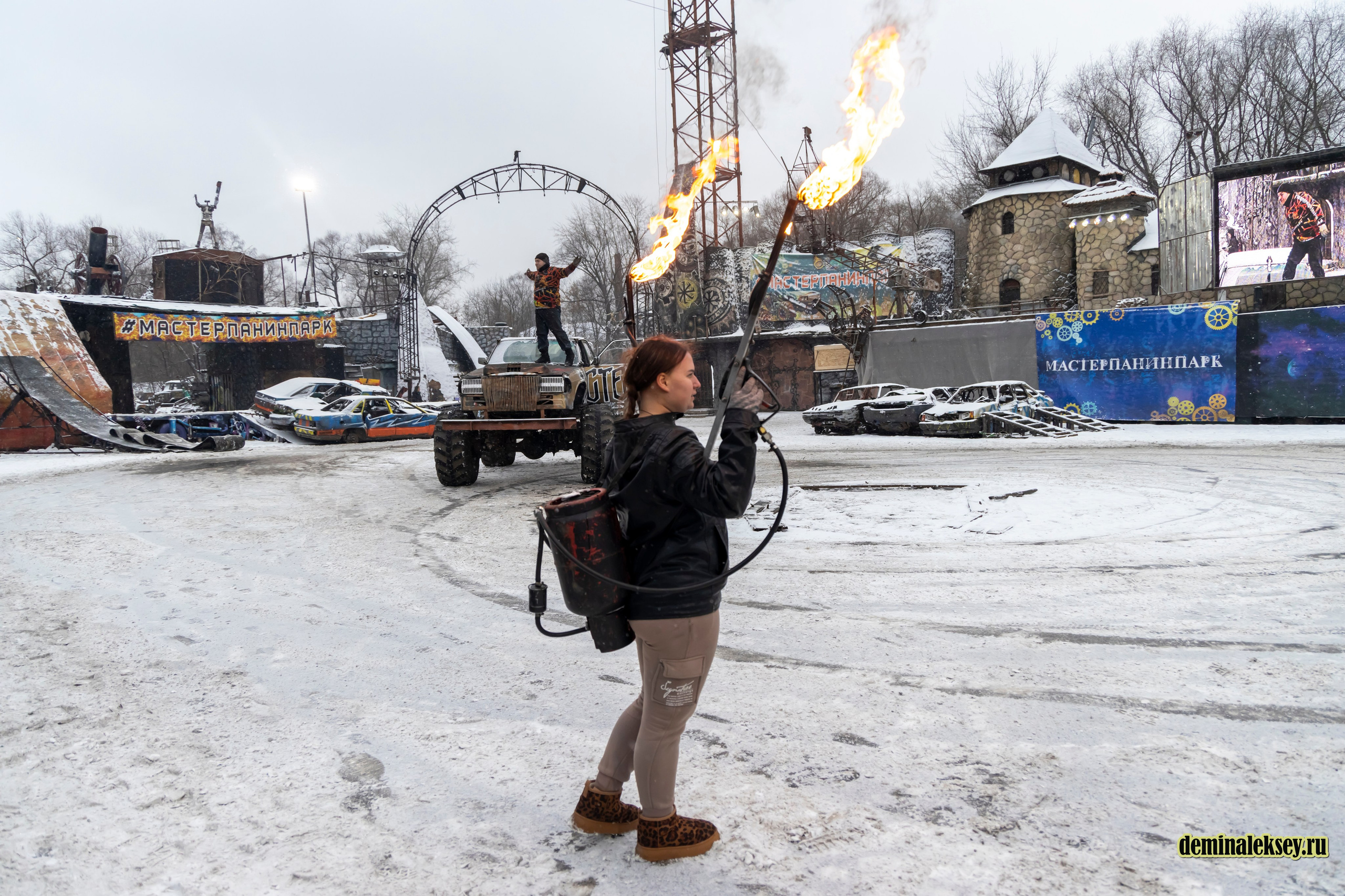Танки против Монстр-Траков. Репортажный, семейный и студийный фотограф в Москве Демин Алексей
