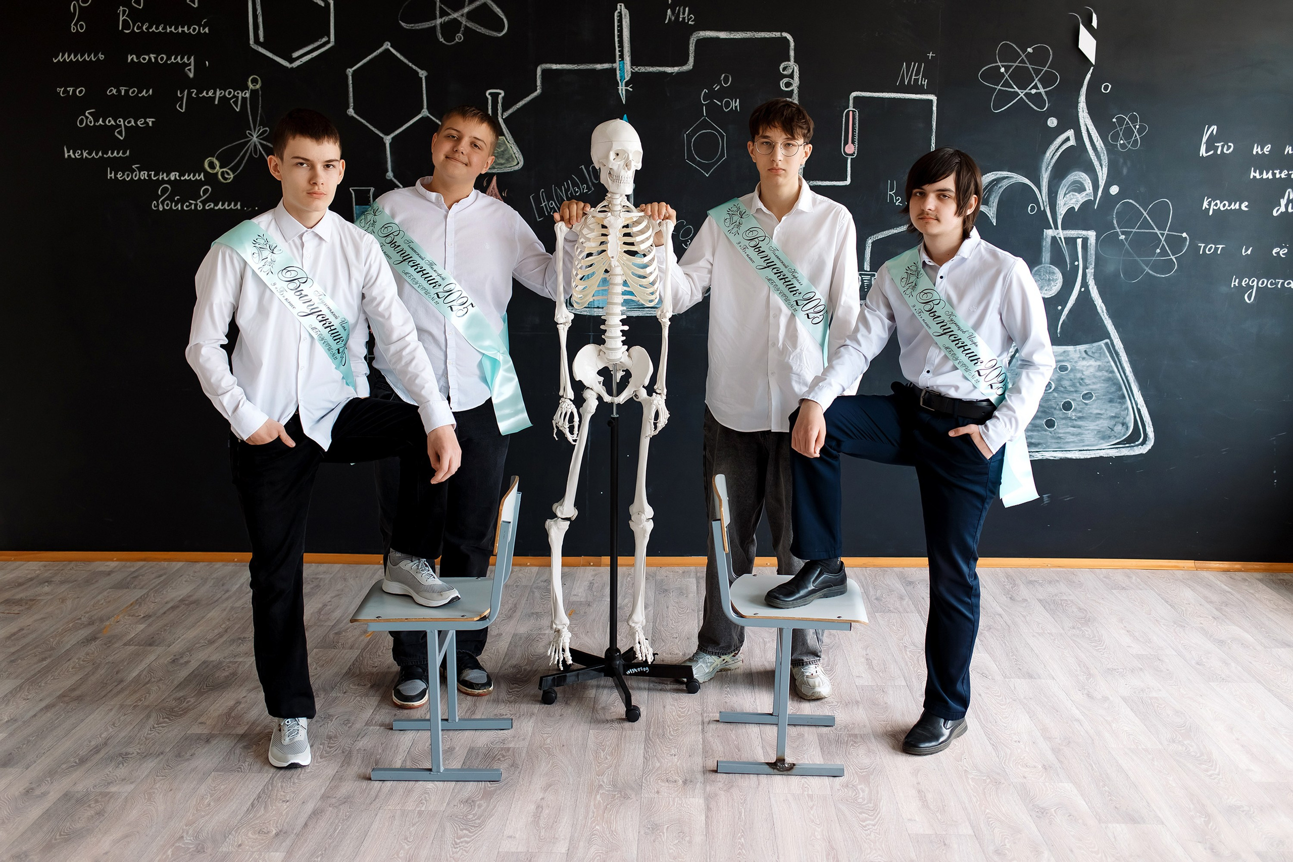 9 класс съемка в школе. Фотограф Любовь Корниенко, Примоский край