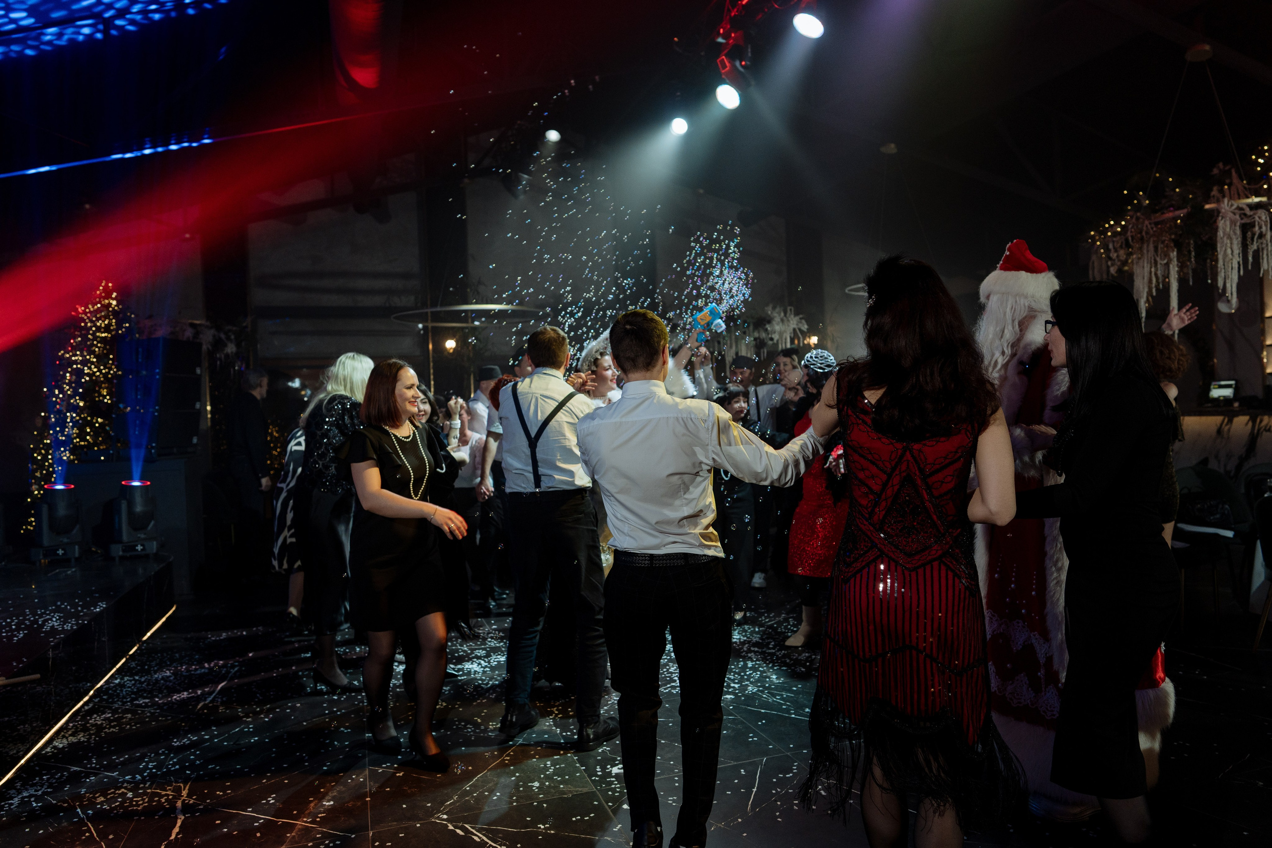 Альбион Тур