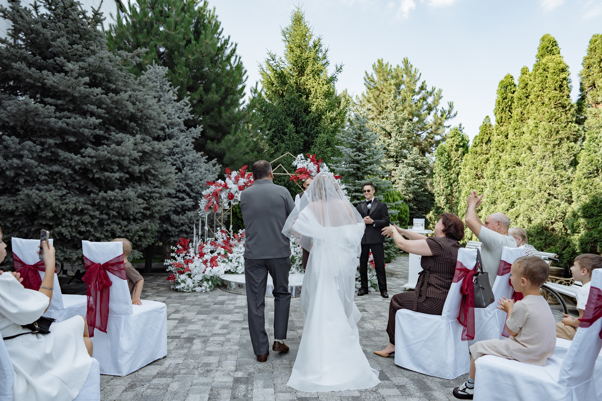 Виктор и Юлия