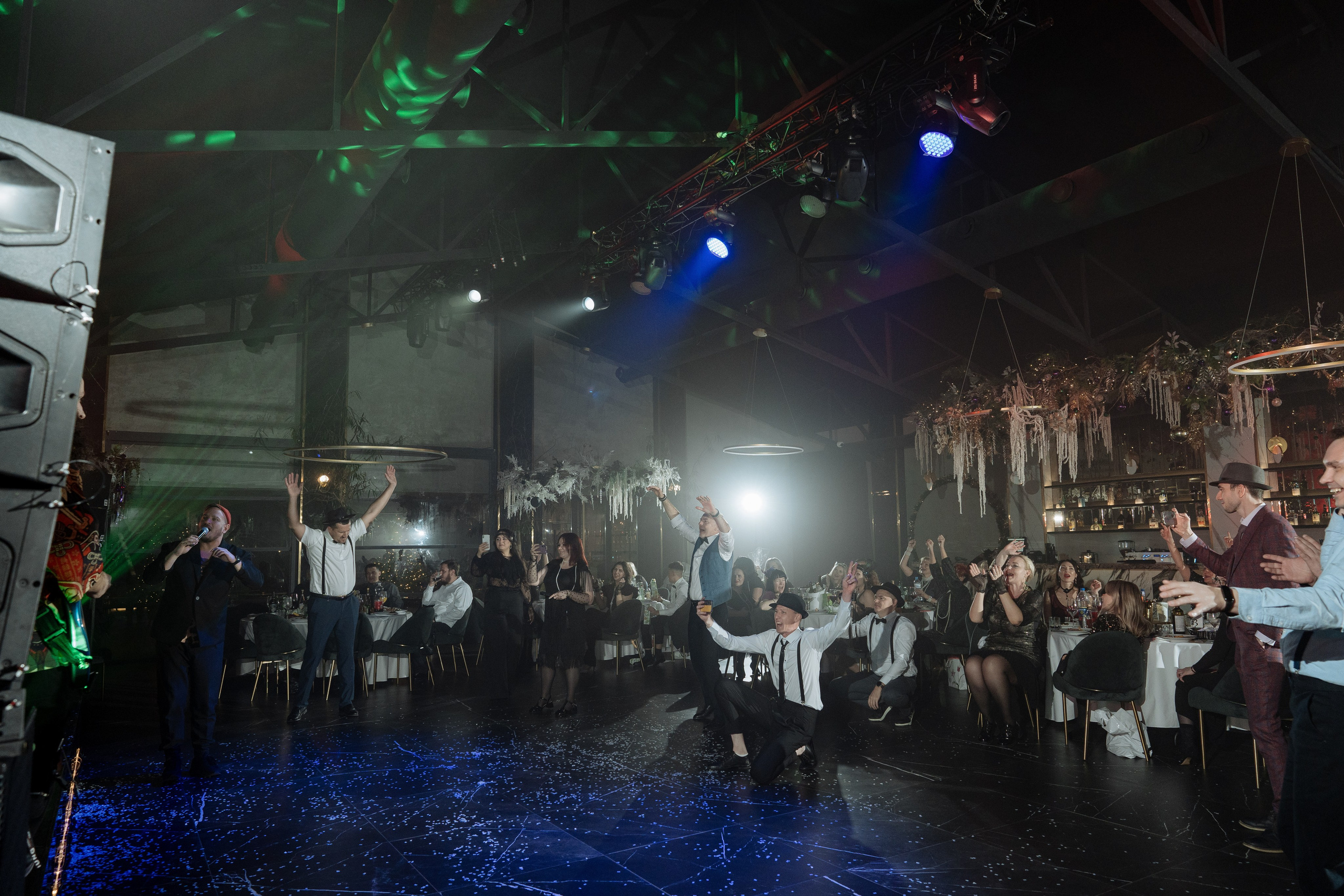 Альбион Тур