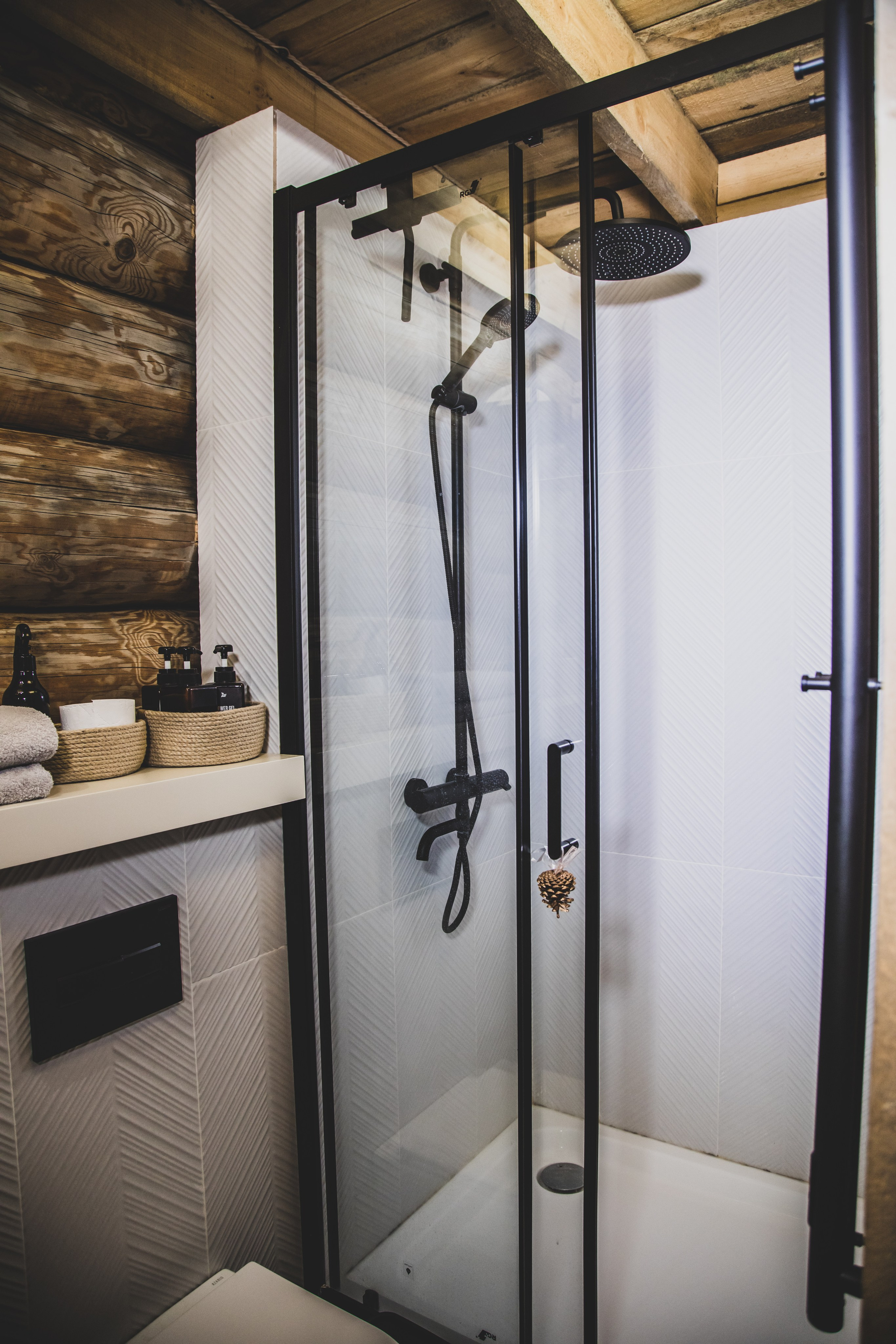 «КОЗЫ ДА БЕРЕЗЫ» Турово. Сантехнические, электромонтажные и инженерные работы в Москве и МО