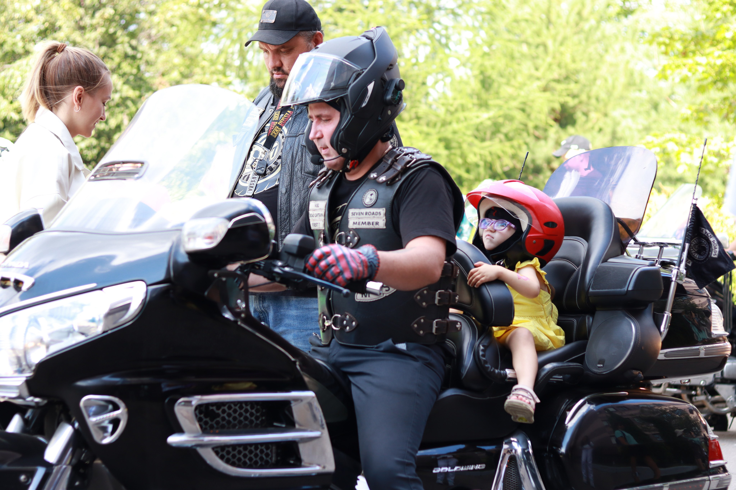 Выезд «Мототерапии» в детскую больницу в Солнцево. Репортажный фотограф в Москве и Зеленограде Karina-vozd