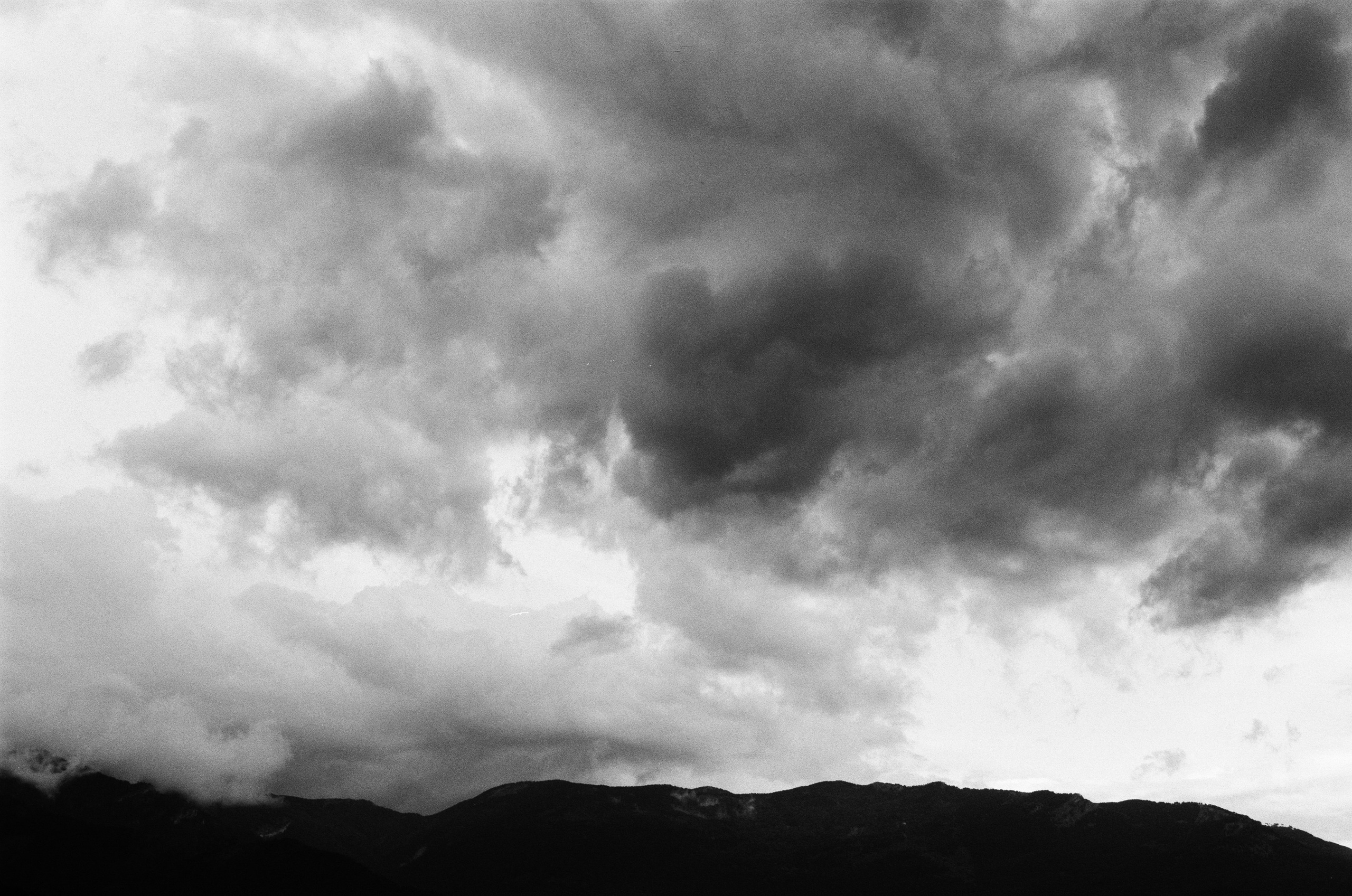 Sparks // ukraine, crimea. EVER EXPOSED