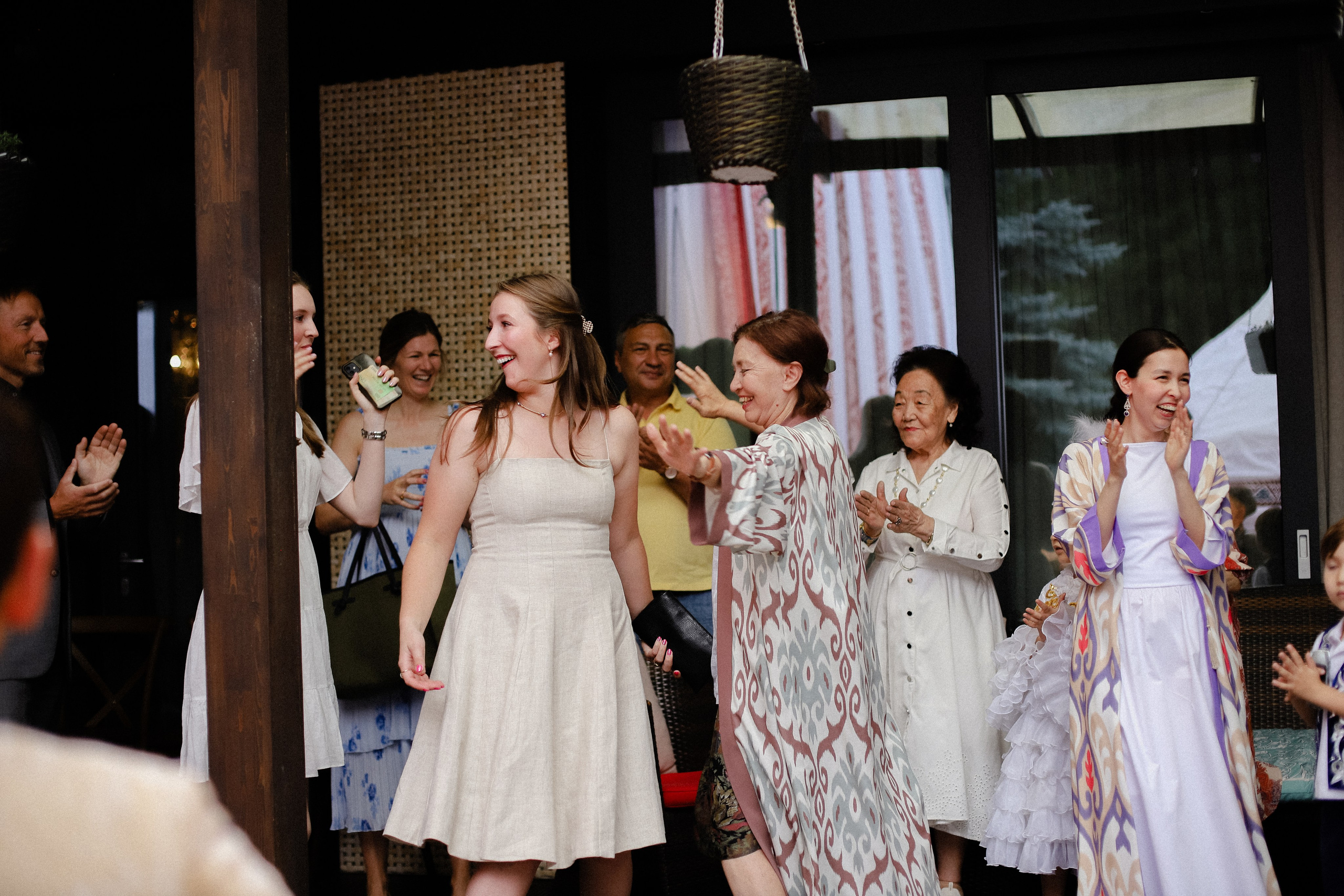 Тамирис Сырка салу. Фотограф в Алматы и Москве Даша Пушкина