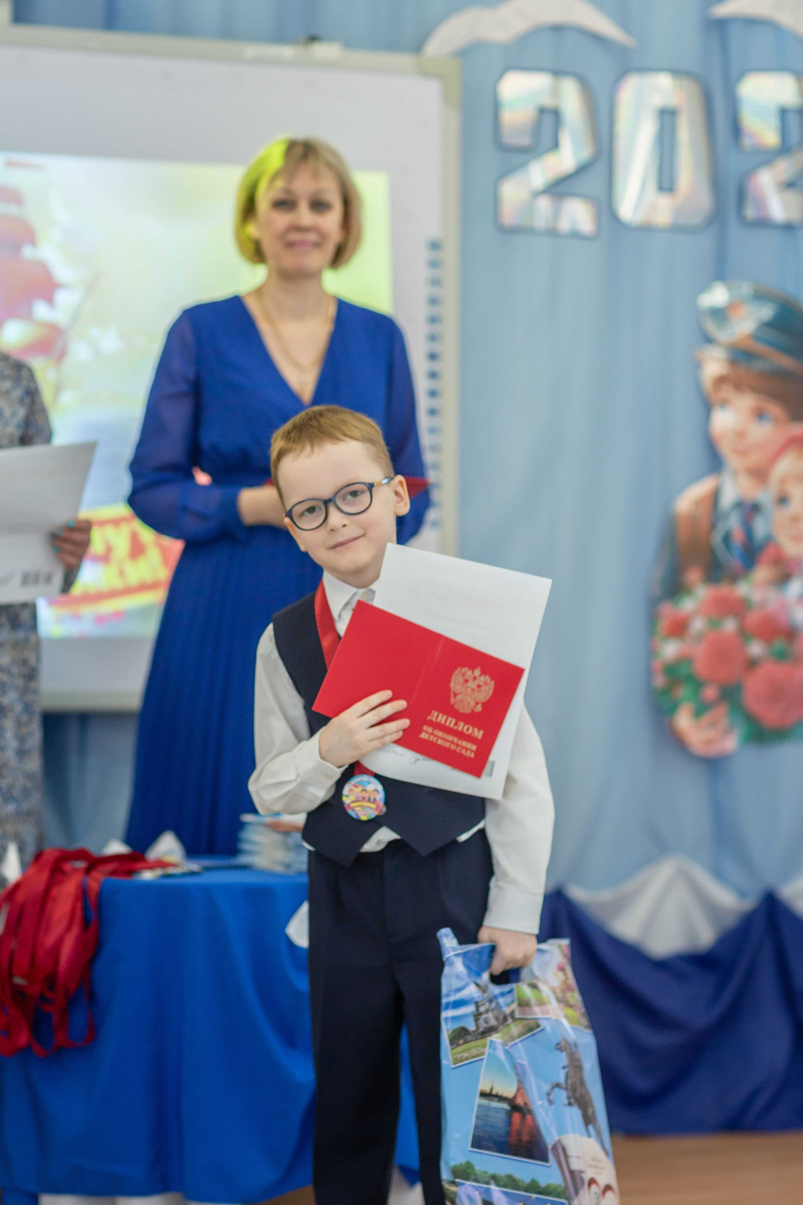 Выпускной ДС № 94_2024 год. Семейный фотограф в Санкт-Петербурге