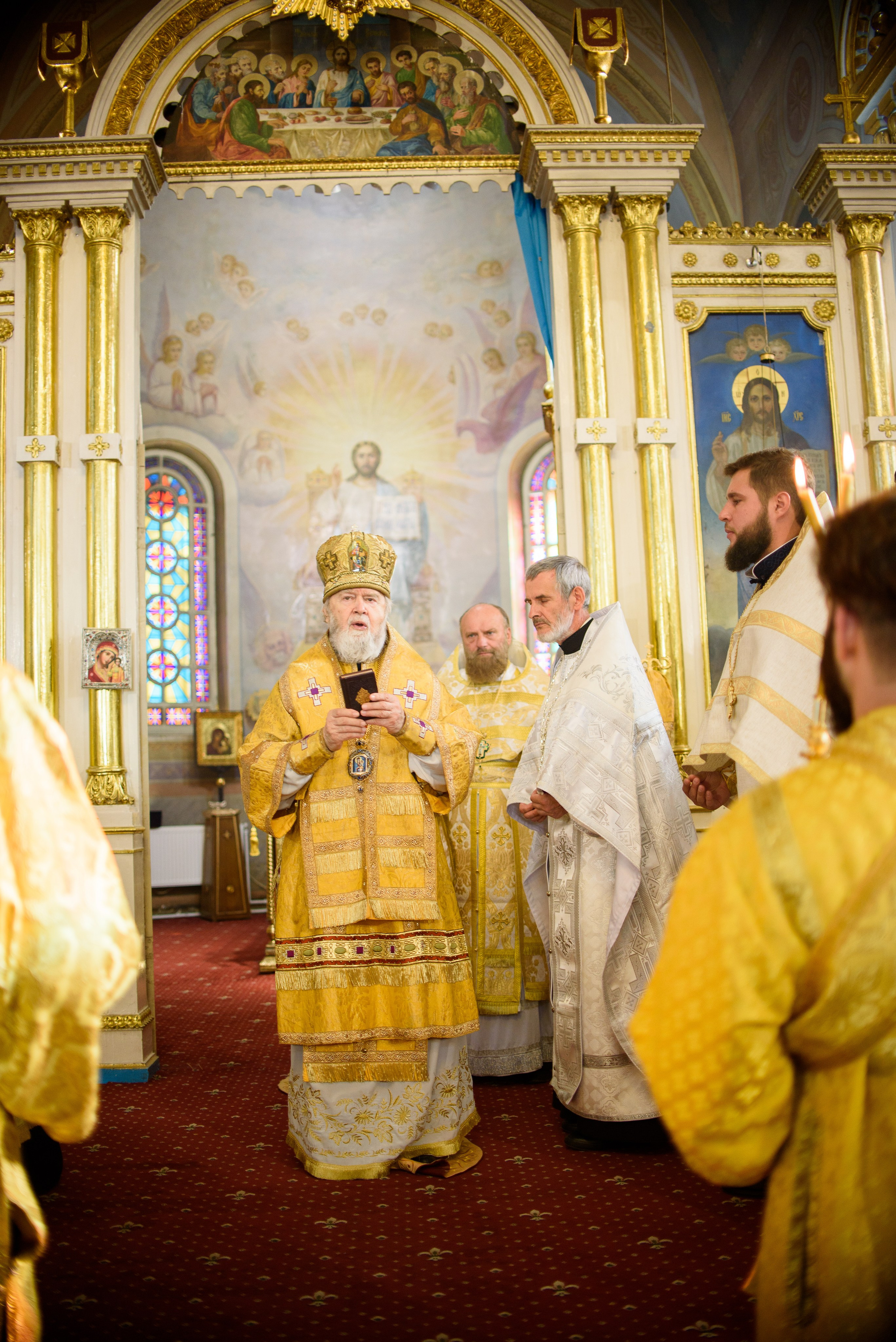 Воскресная литургия 29.10.2023. Семейный и свадебный фотограф в Феодосии и Коктебеле