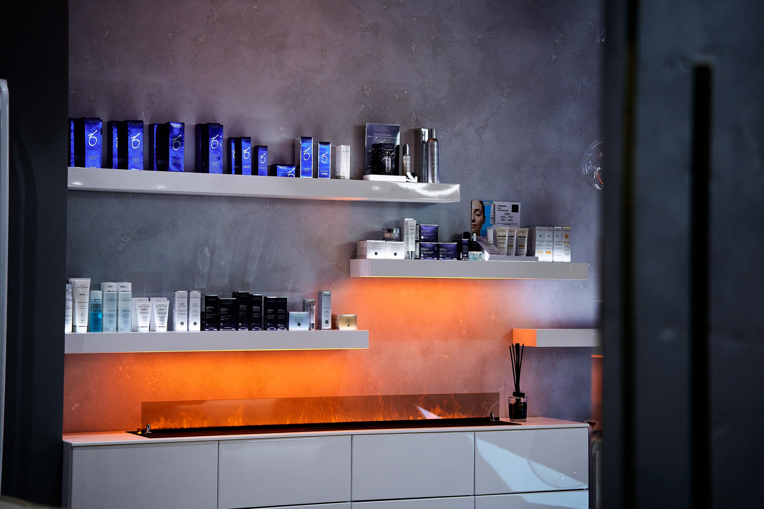 Интерьерная съемка 1881. Фотограф в Хабаровске