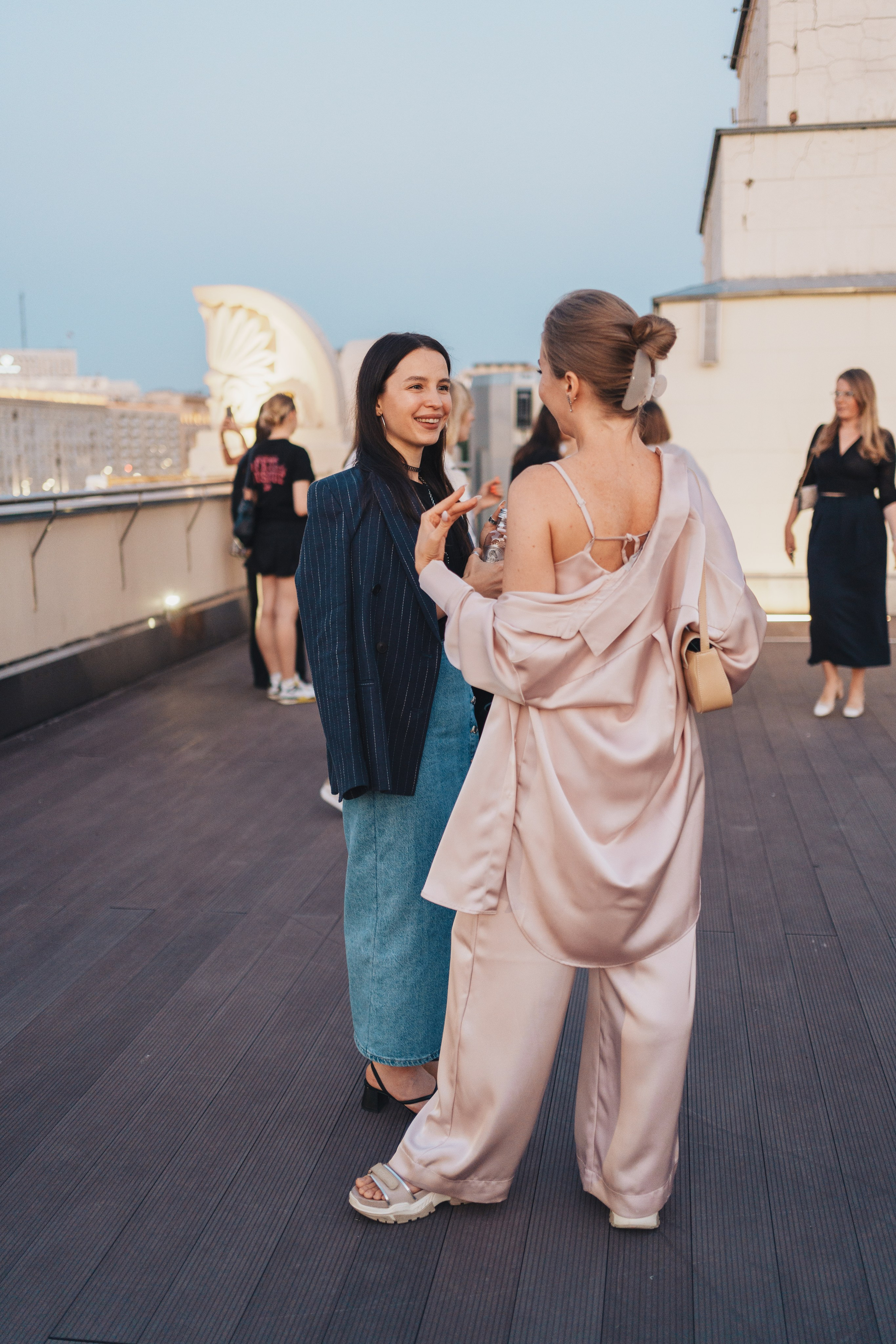 Выставка на крыше Парка Горького. Семейный и детский фотограф и видеограф в Москве, Серпухове и Тарусе Валерия Сорокина