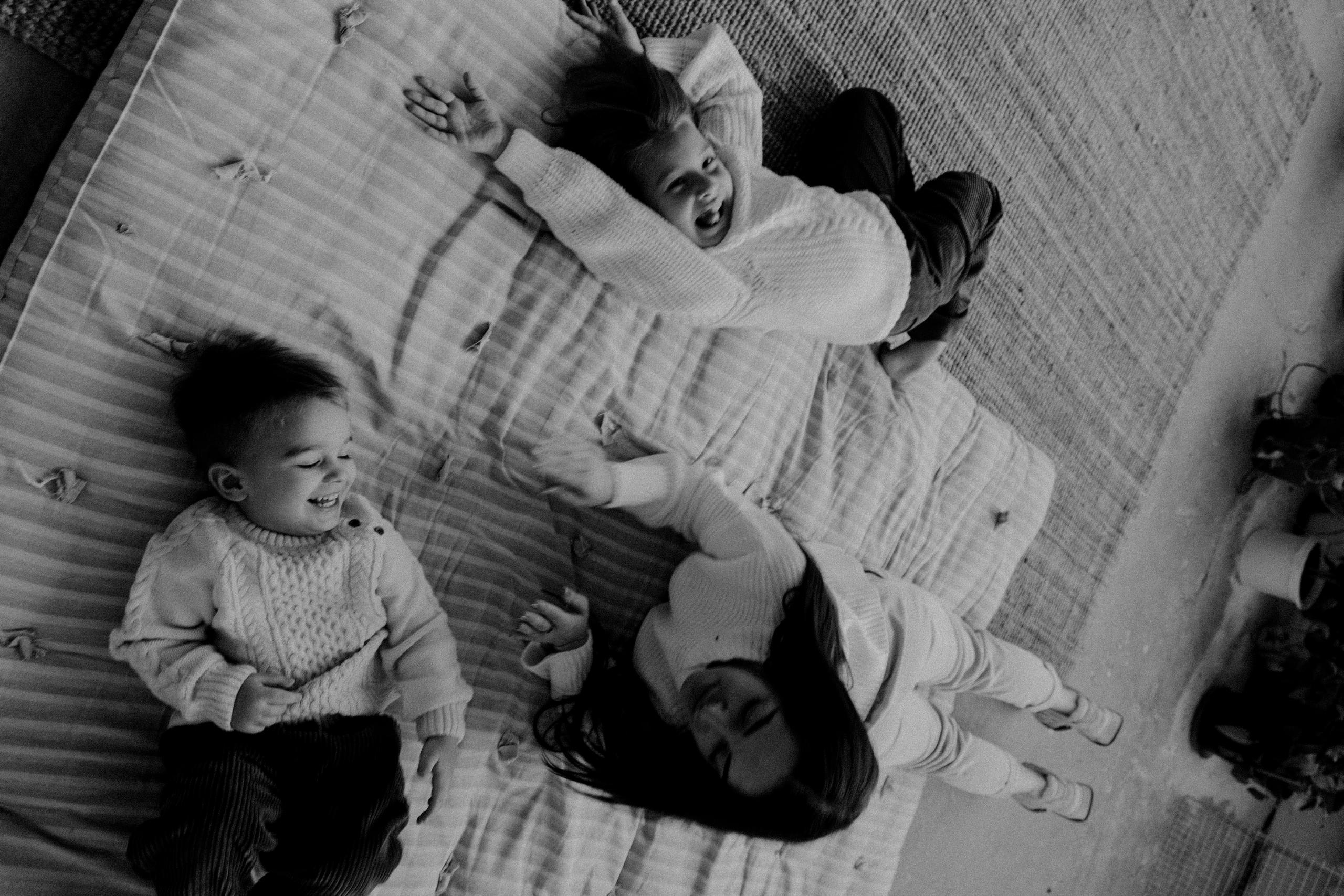 Руся и Вера. Alesya Gee Photographer Uzbekistan