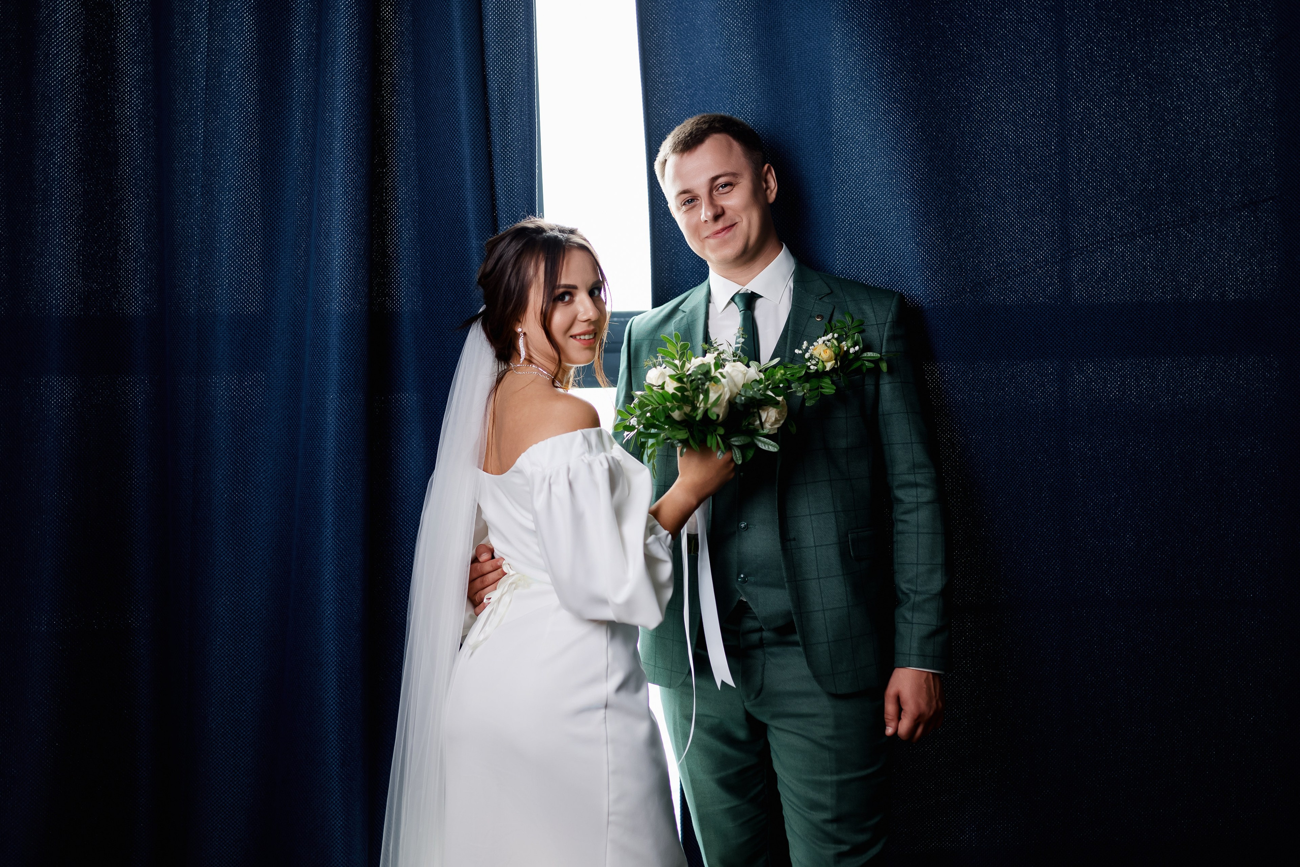 Олег и Юлия. Свадебная прогулка. Свадебный фотограф в Хабаровске