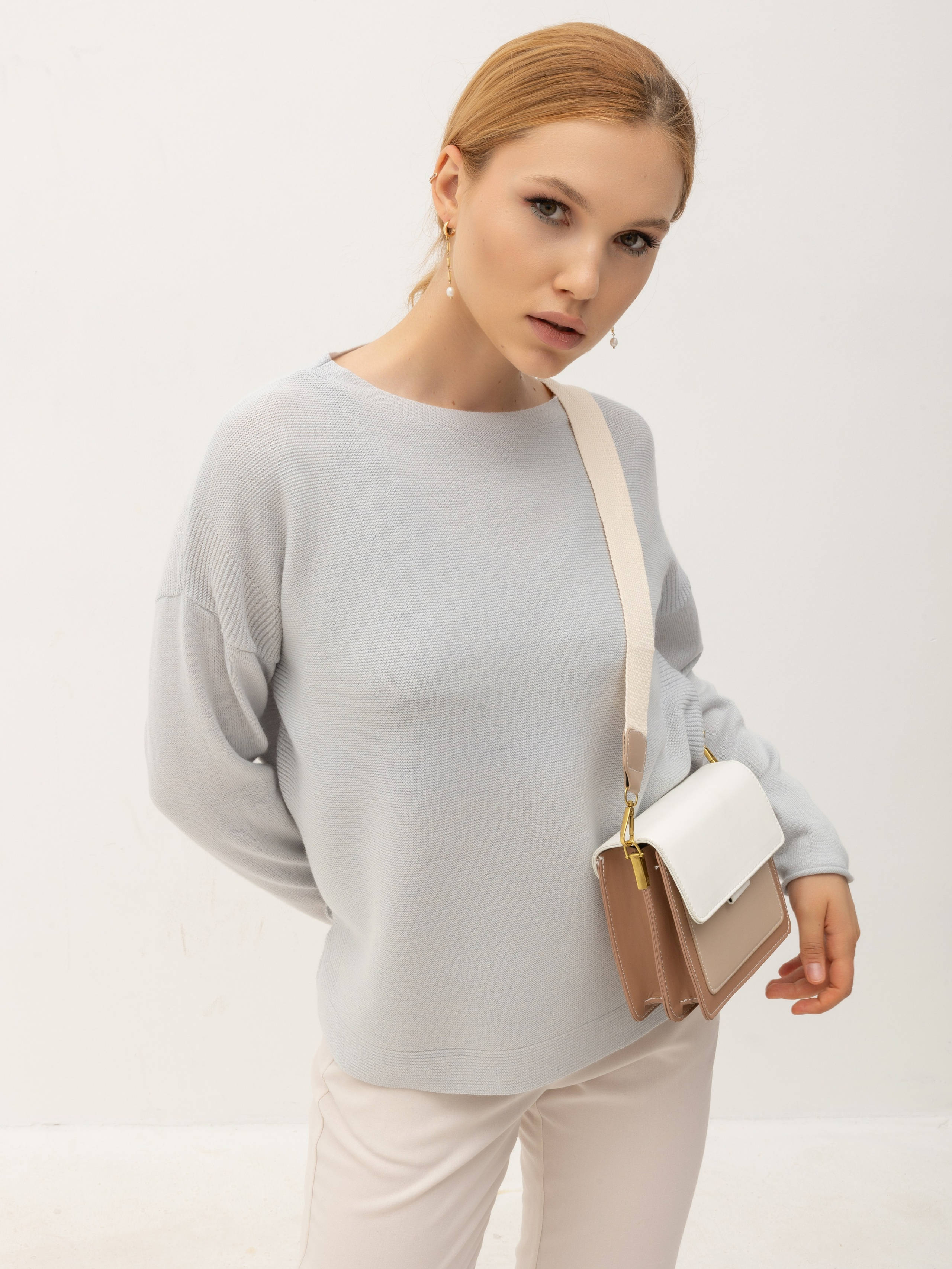 Каталог Лаура. Portfolio ideai-studio