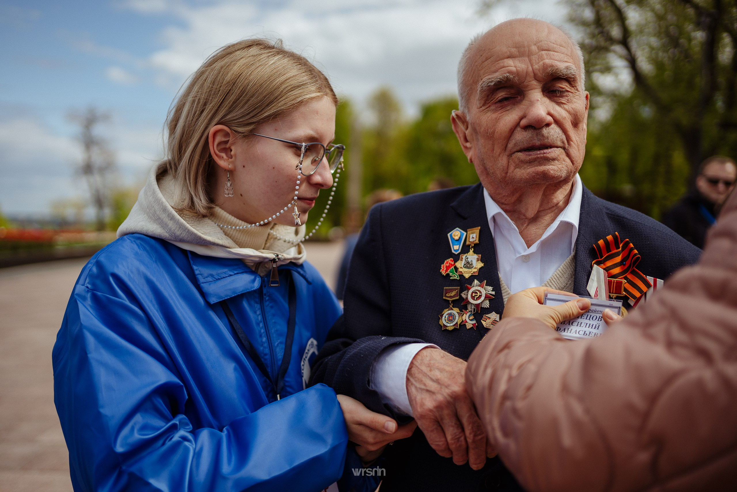 9 мая · Волонтеры Победы. Владимир Вершинин, тот самый свадебный видеограф