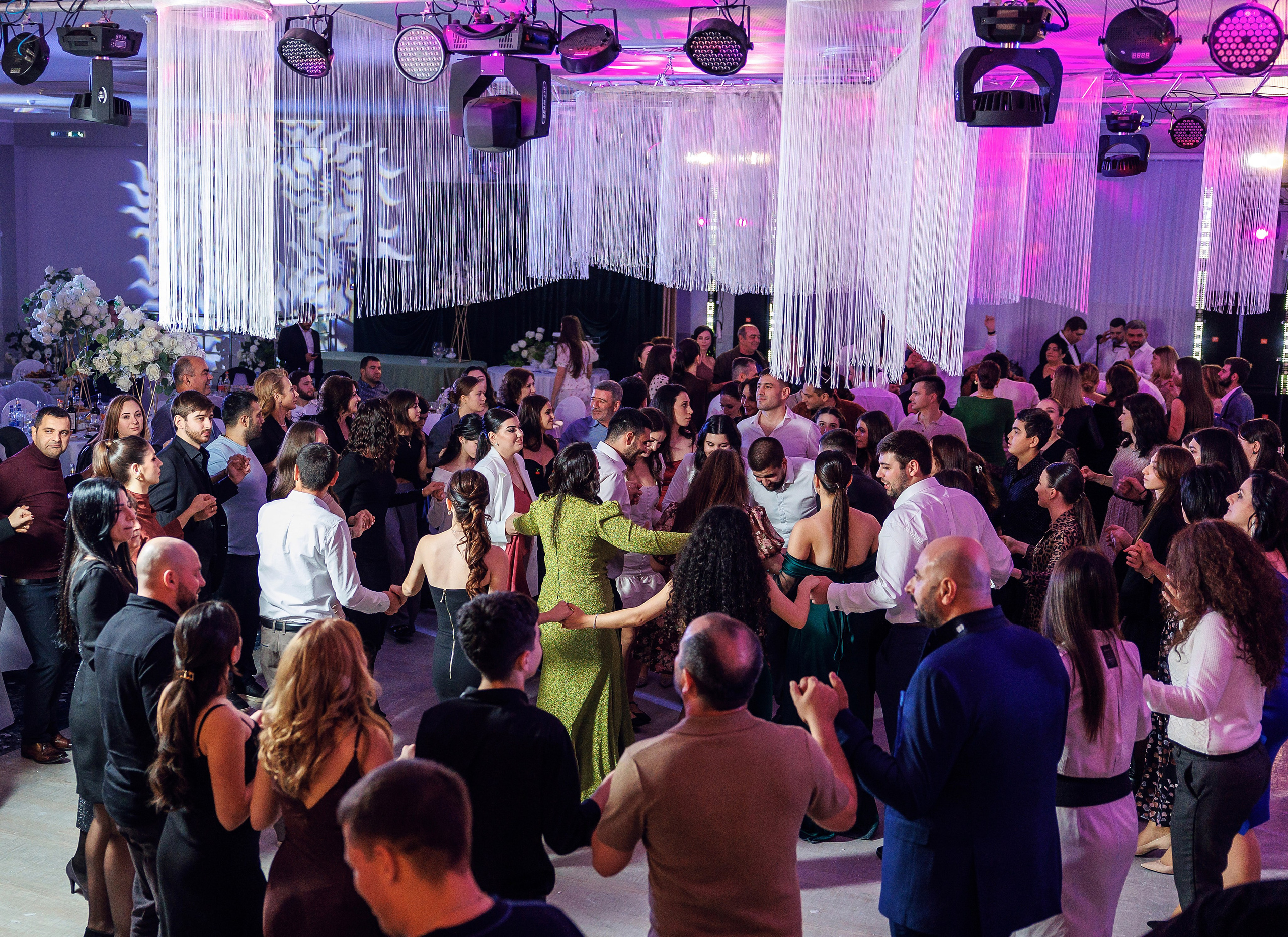 Янис и Диспина. Алёна Наумова — профессиональный организатор свадеб и мероприятий в Краснодарском крае и на побережье