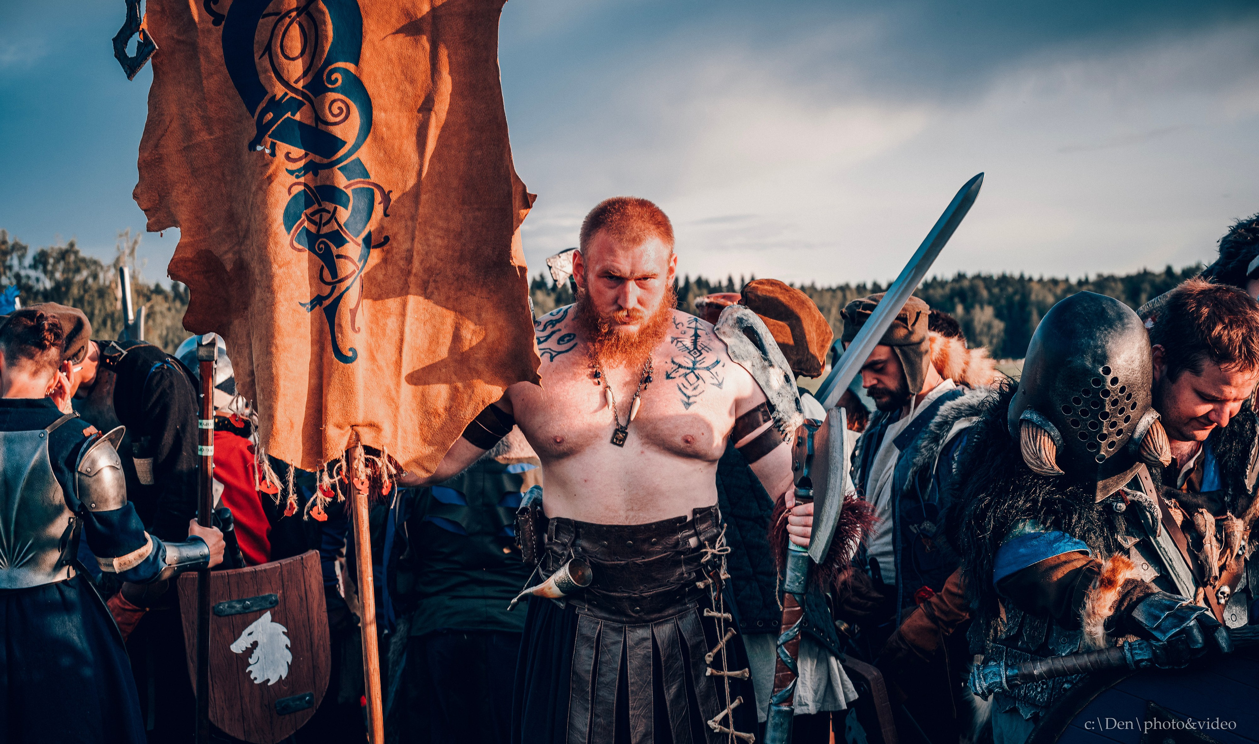 Инди фотограф и видеограф в Курске Денис Смирнов