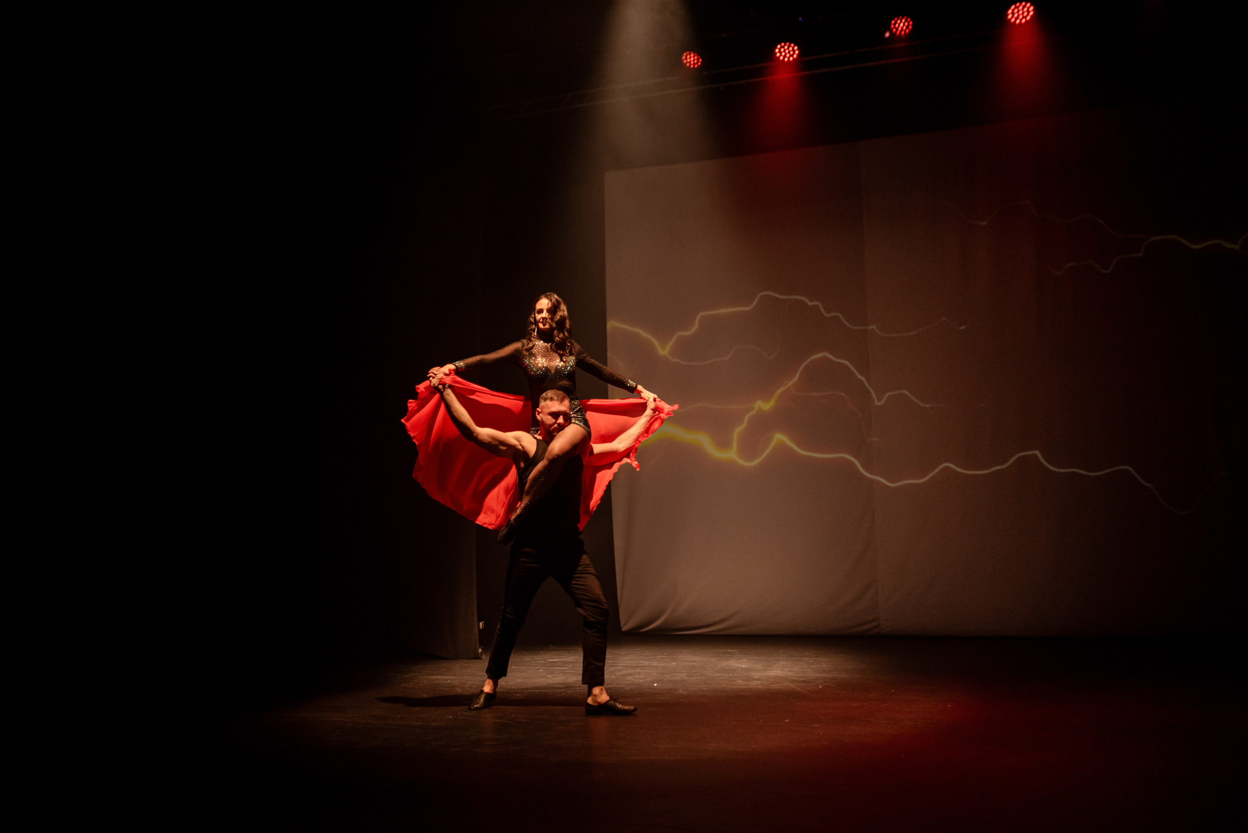 Отчетный концерт VAMP 2024. Семейный и детский фотограф в Санкт-Петербурге Светлана Юрьева