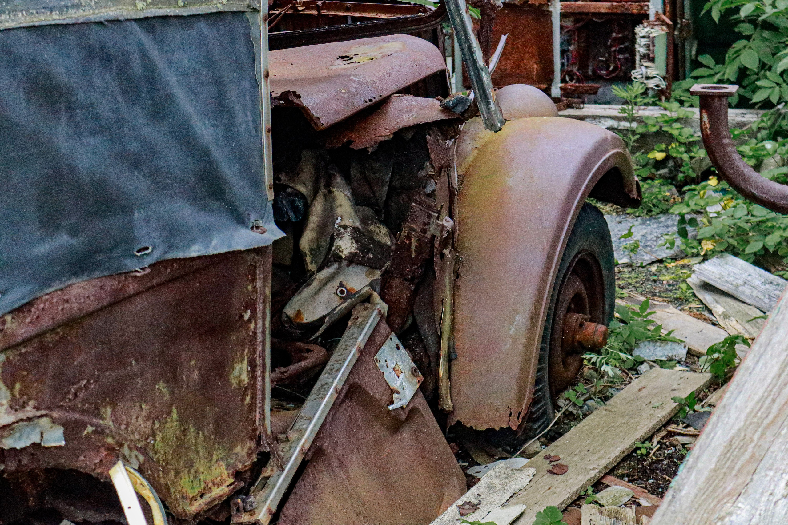 Маяк Тонин на мысе Свободном. Карафуто. Фотограф в Южно-Сахалинске Гусаков Евгений