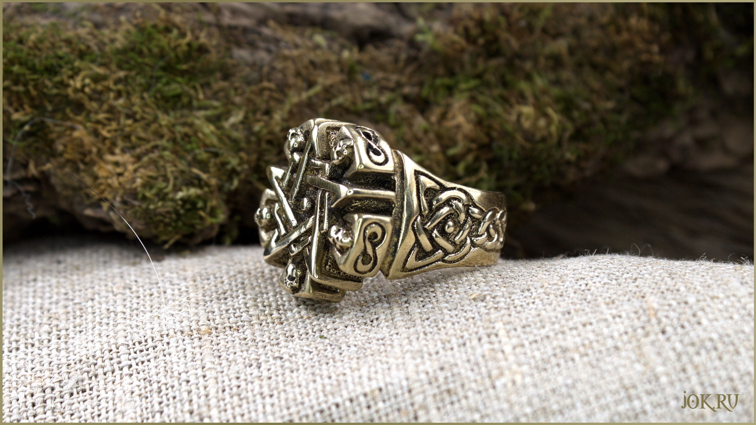 Кольца в Готическом Стиле с черепами и пентаграммой в магазине Joker-studio
