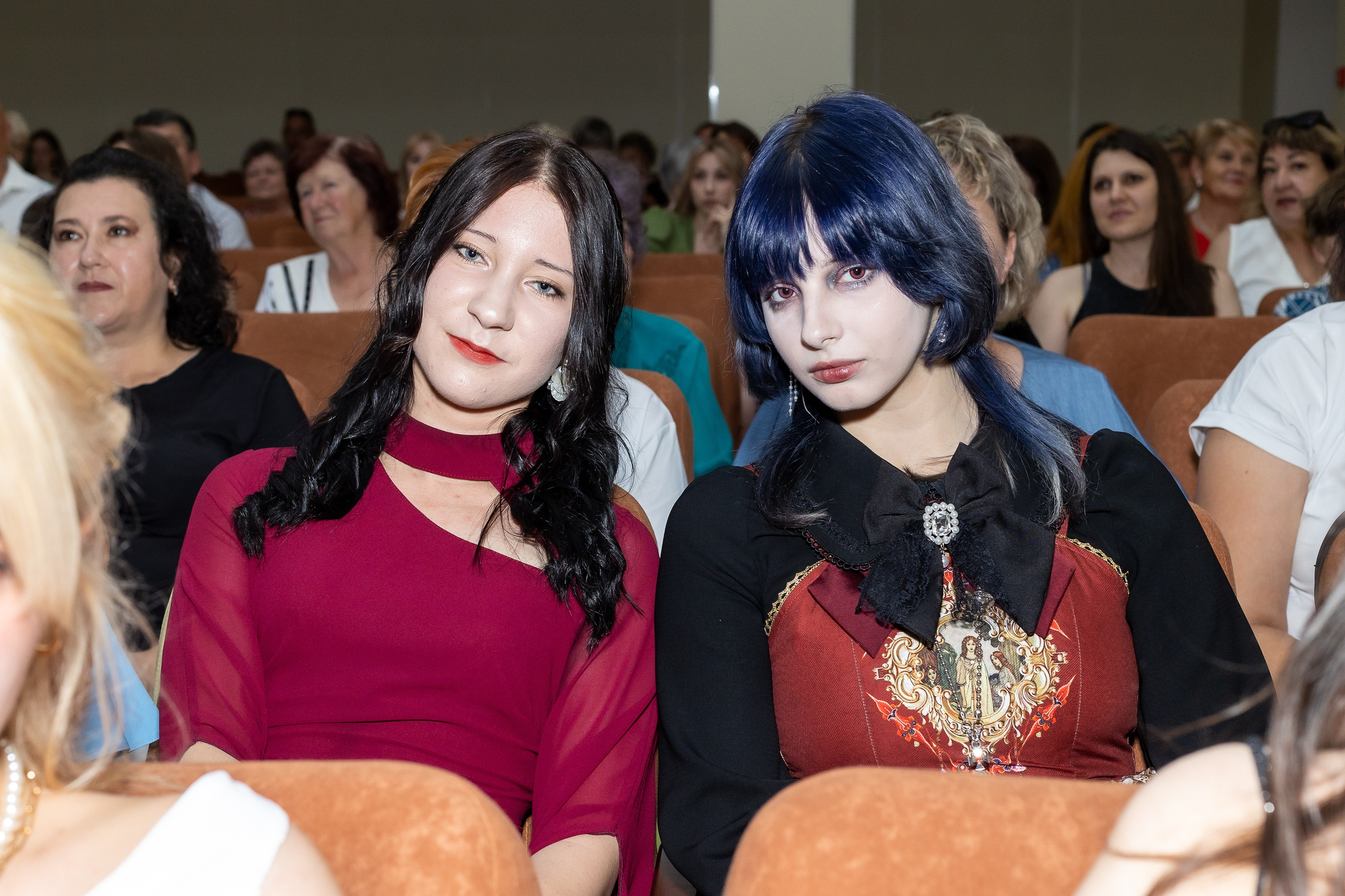 Вручение аттестата 2025. Выпускные альбомы Майкоп, Краснодар Елена Золотарева