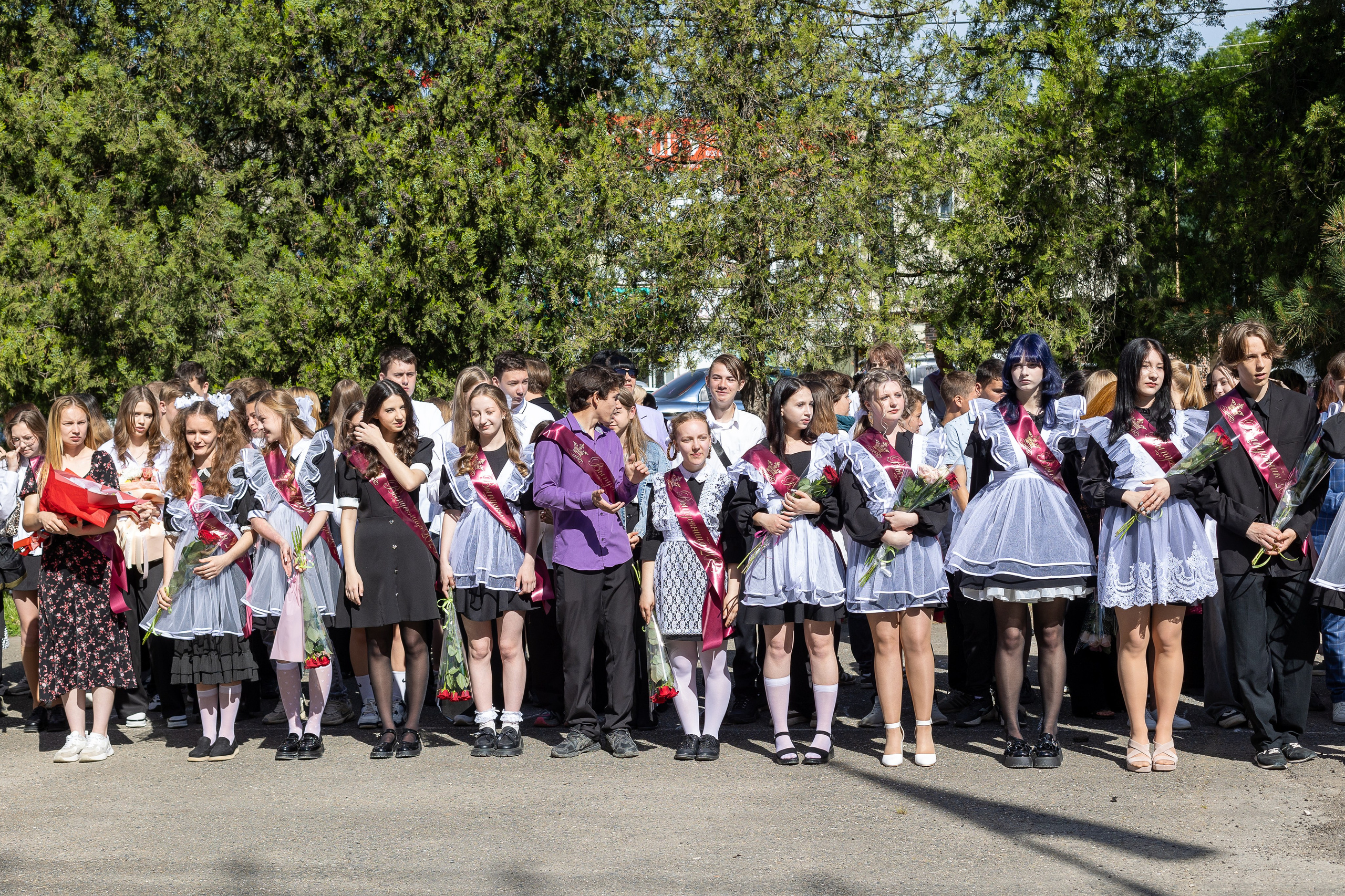 Последний звонок. Выпускные альбомы Майкоп, Краснодар Елена Золотарева