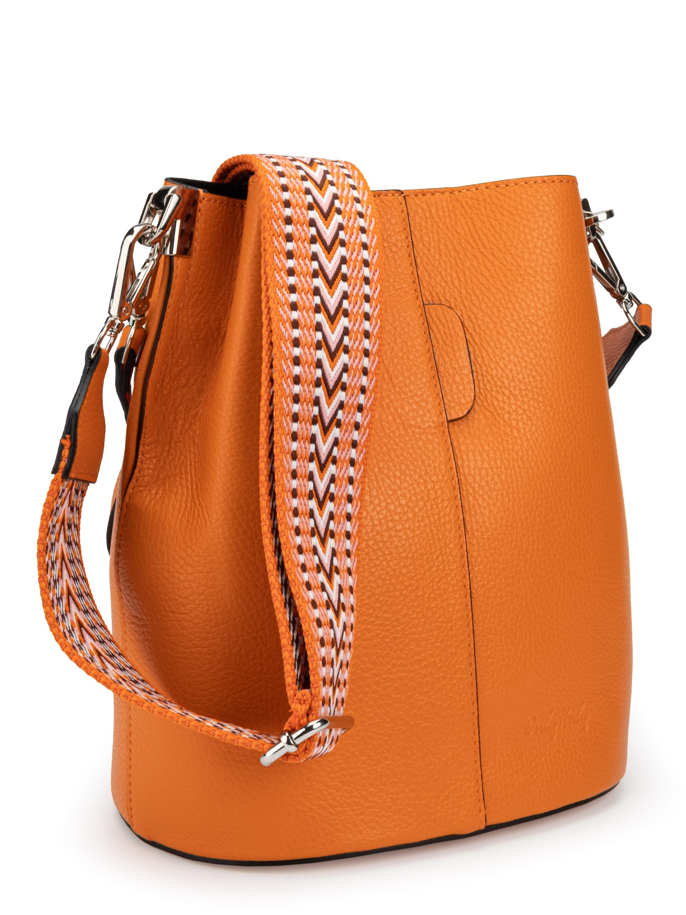 Предметная съёмка для маркетплейсов | Сумки. Предметный фотограф в Симферополе Антон Катунин