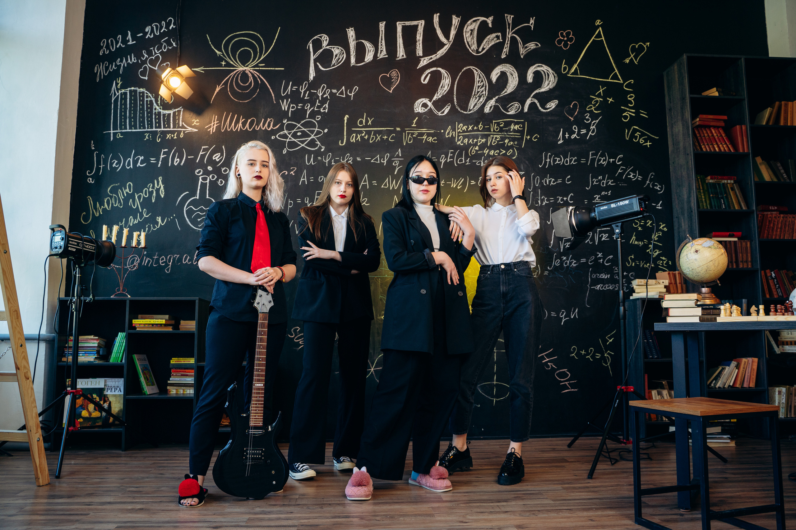 Выпускные школьные альбомы. Выпускные альбомы для детского сада и школы в Красноярске Мария Русяев