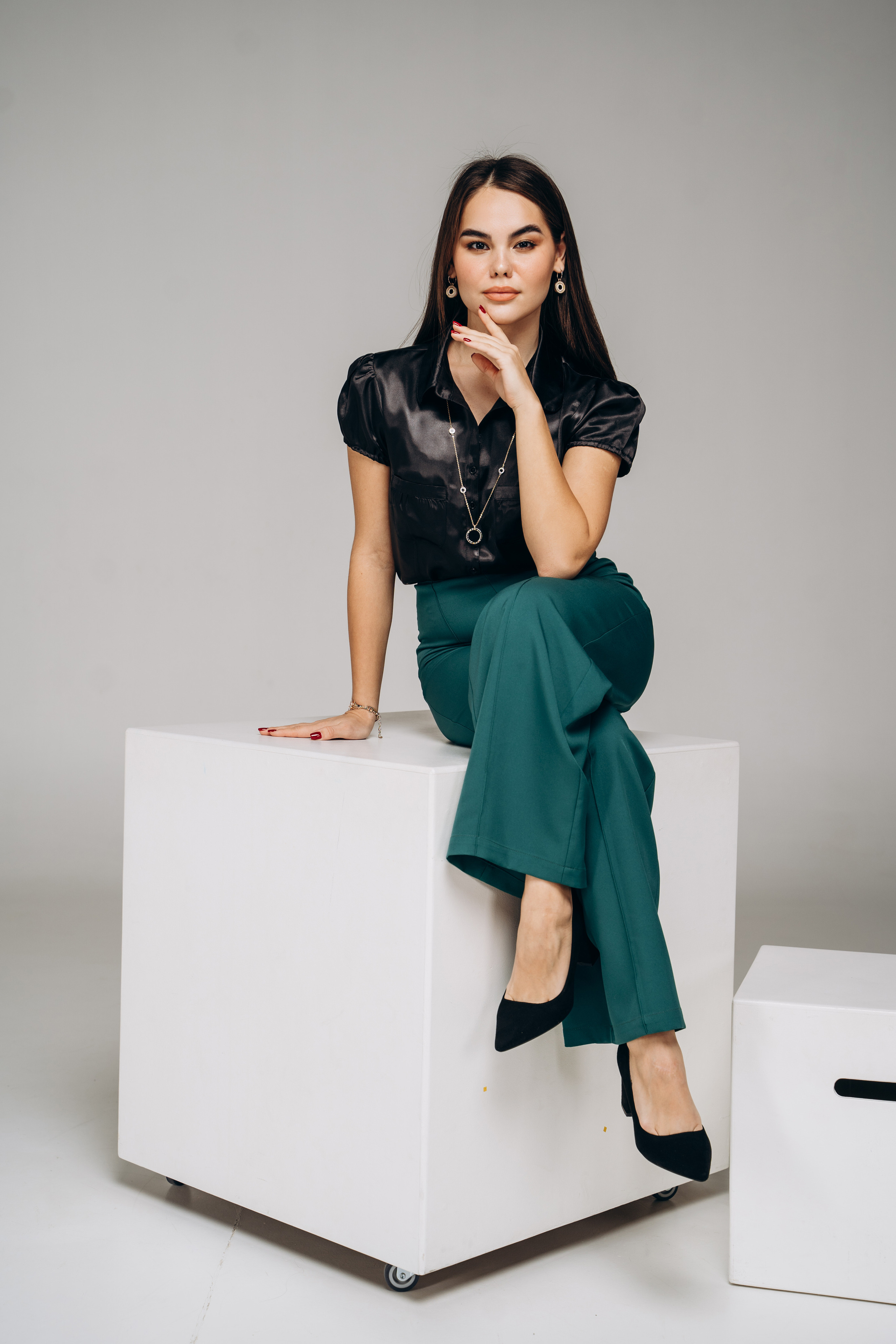 Выпускные школьные альбомы. Выпускные альбомы для детского сада и школы в Красноярске Мария Русяев