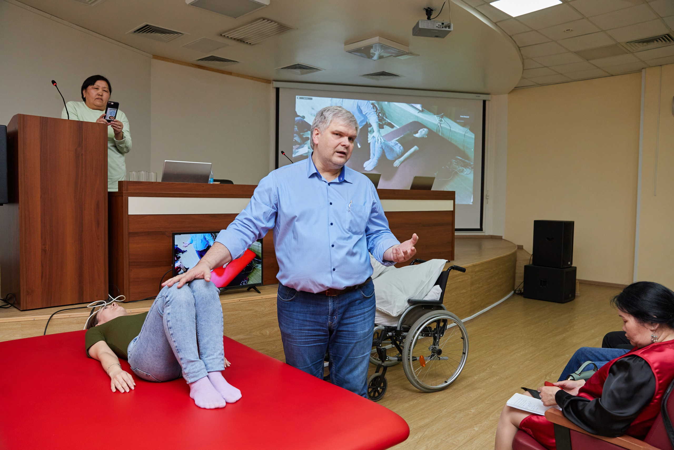 Врачебная конференция. Контент-фотограф в Абакане Наталья Нагибина