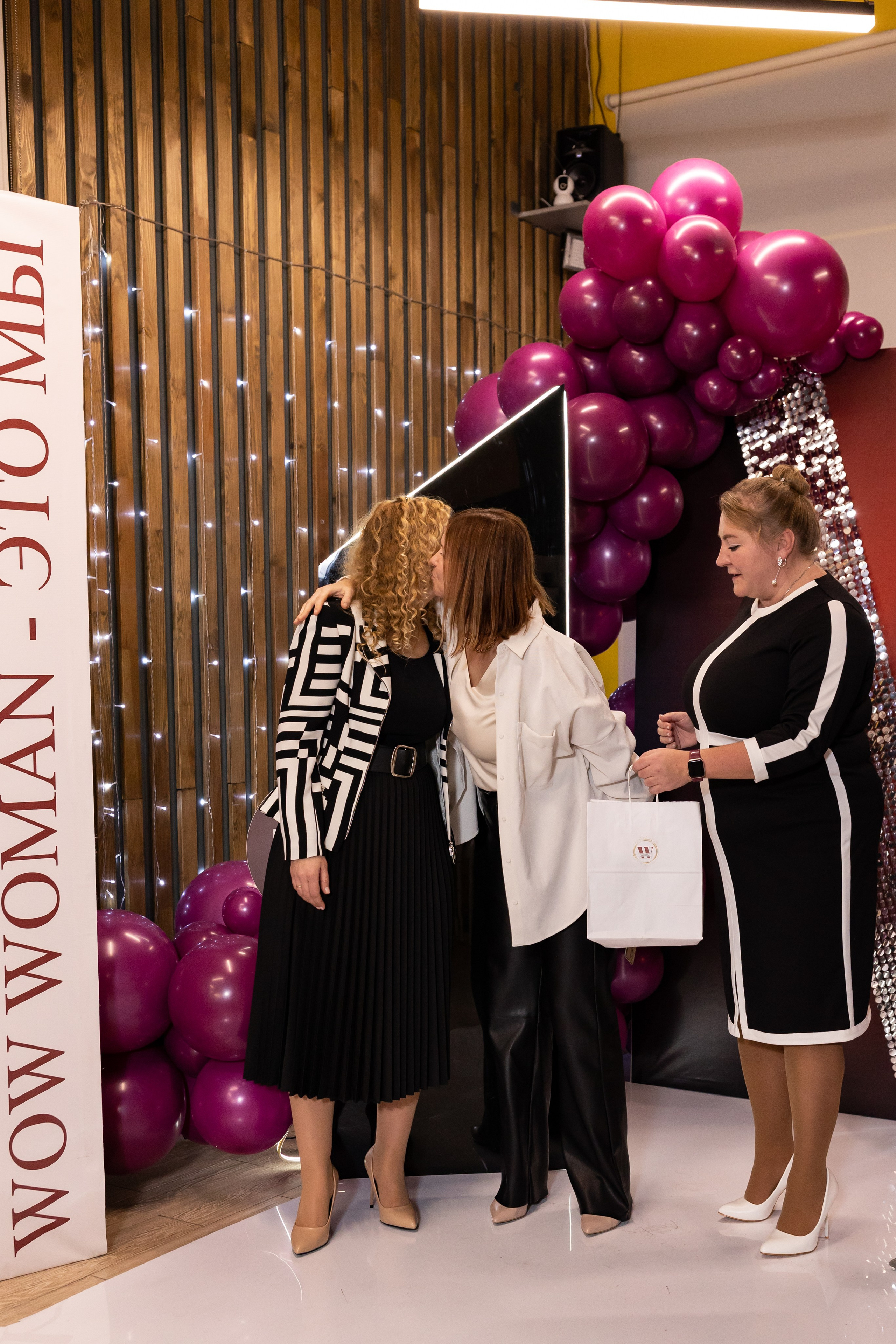 День рождения бизнес клуба «WowWoman». Сказочный фотограф для Вас и Вашей семьи