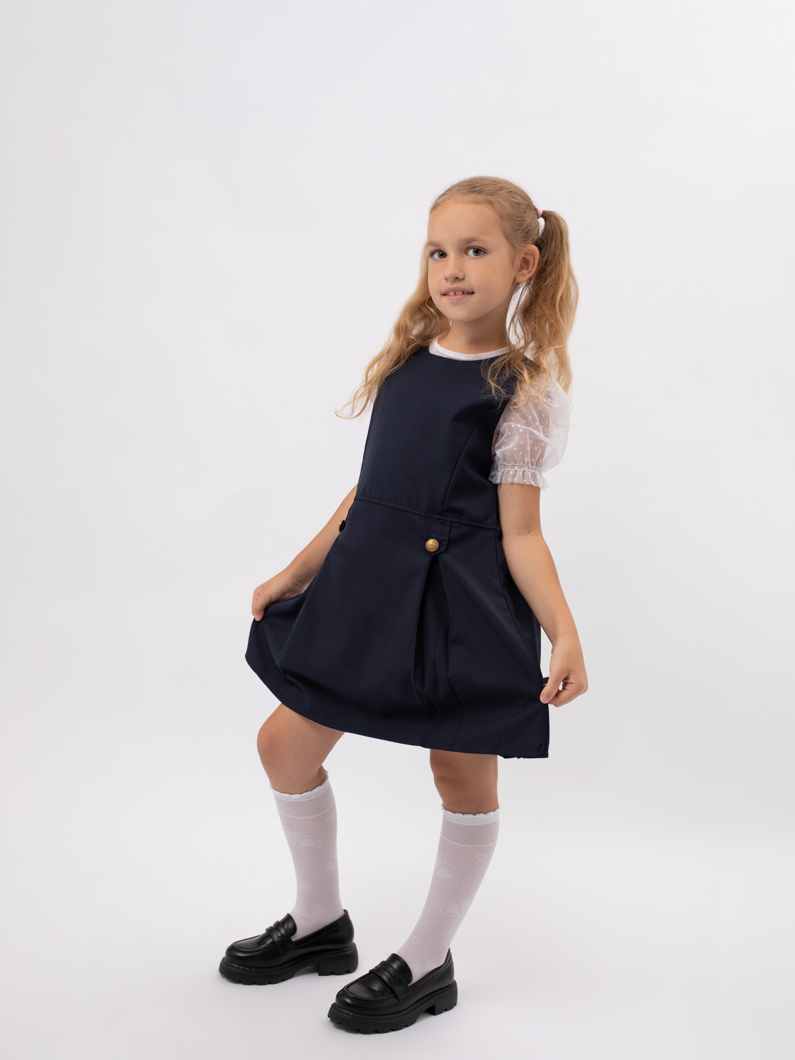 Школьная одежда. Фотостудия предметной и модельной съёмки для маркетплейсов