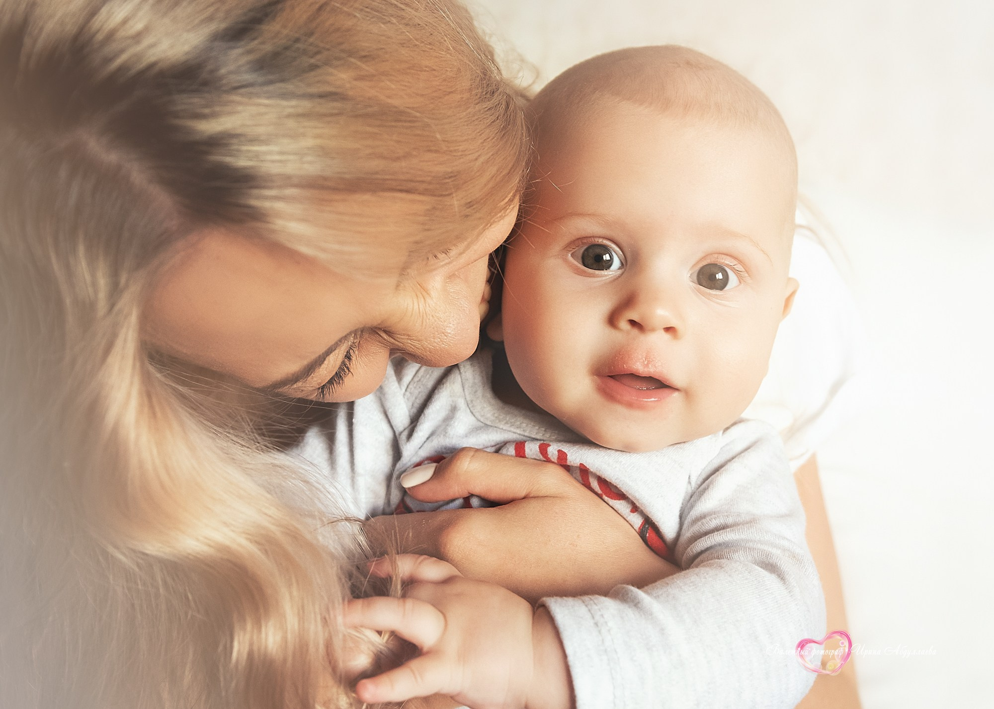Семейная фотосессия Мирон 5 мес