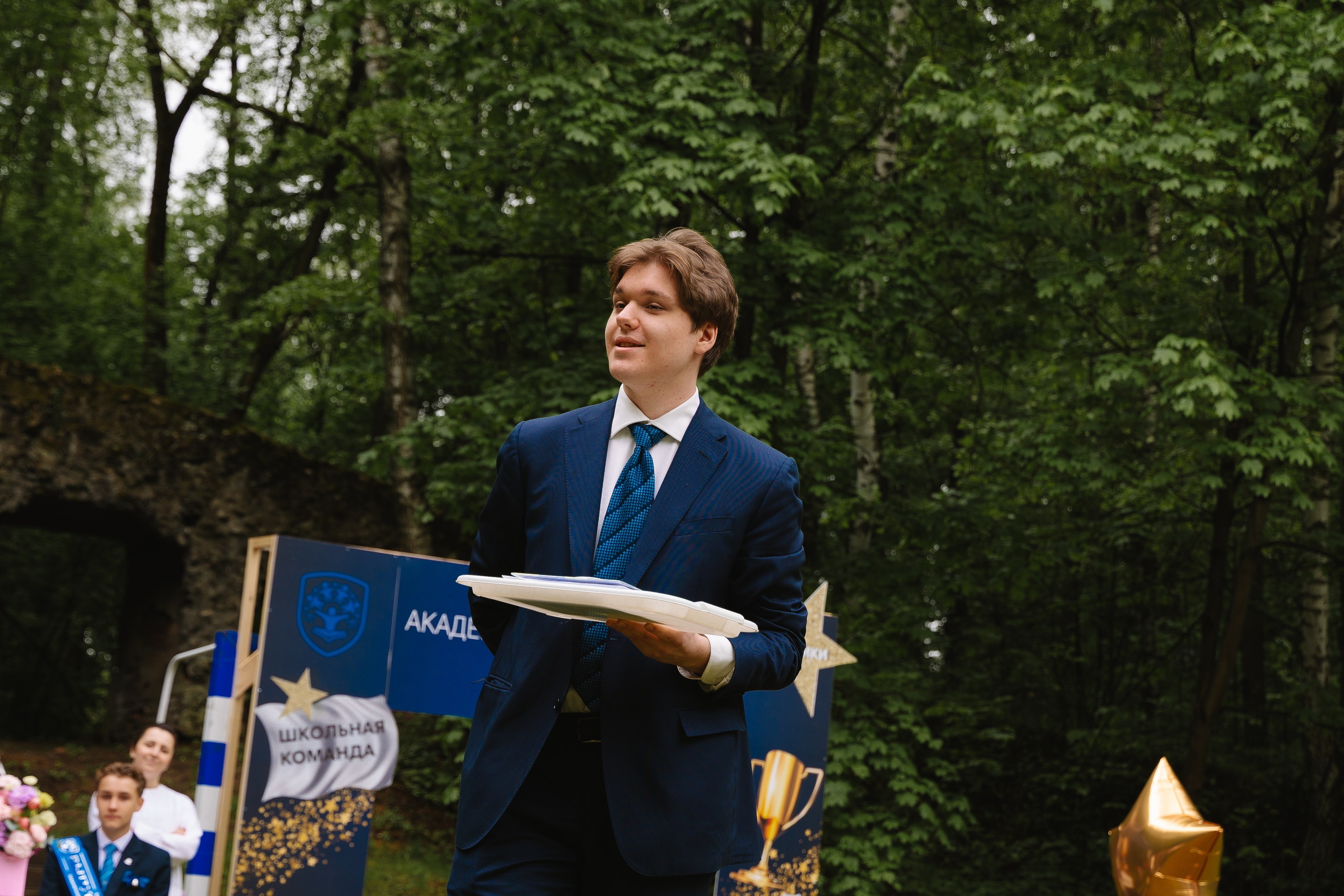 Академическая гимназия 11 класс|последний звонок. Фотограф — Ася Орехова