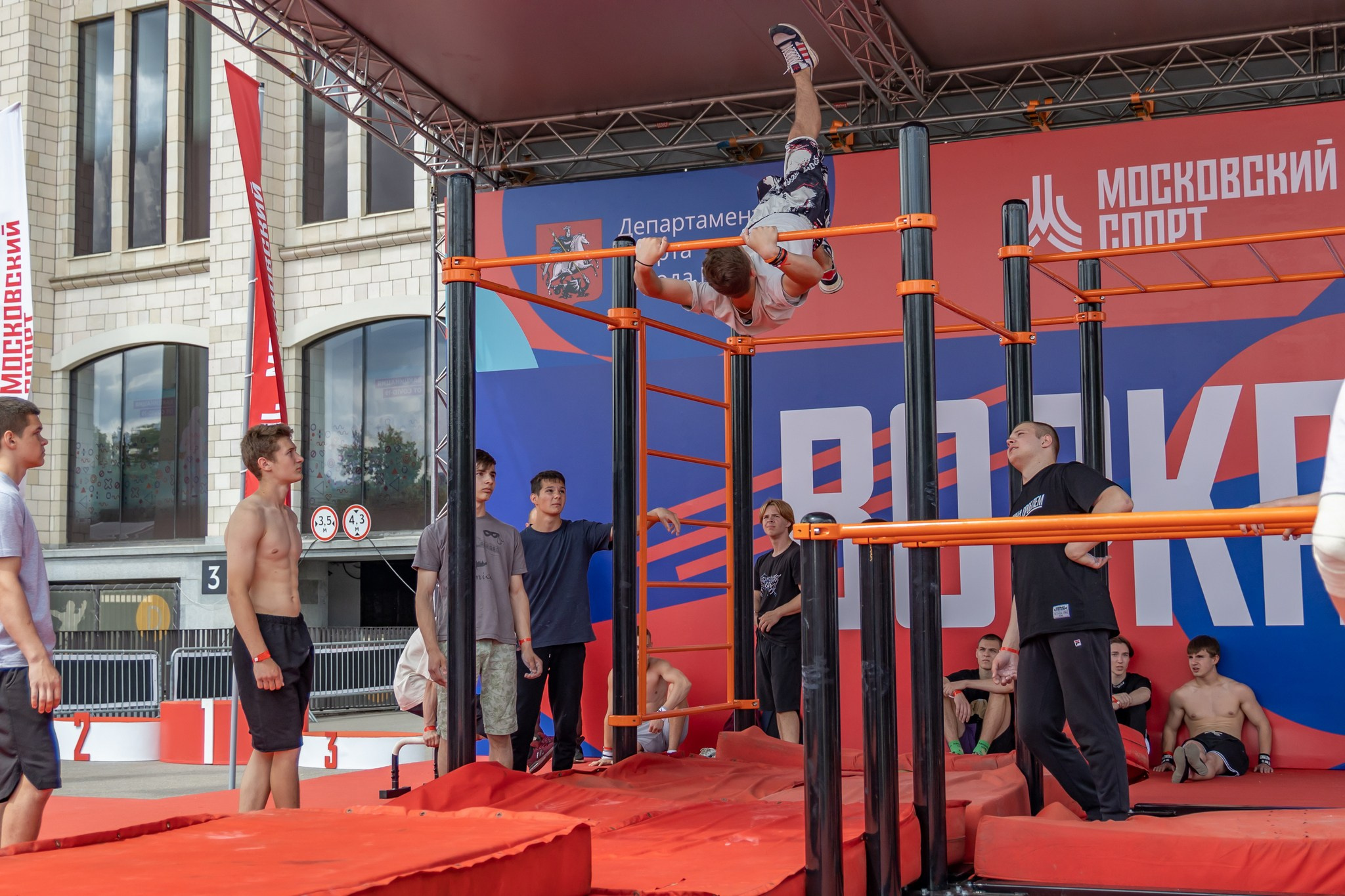 1 июля день спорта в Лужниках 2023. Репортажный, семейный и студийный фотограф в Москве Демин Алексей