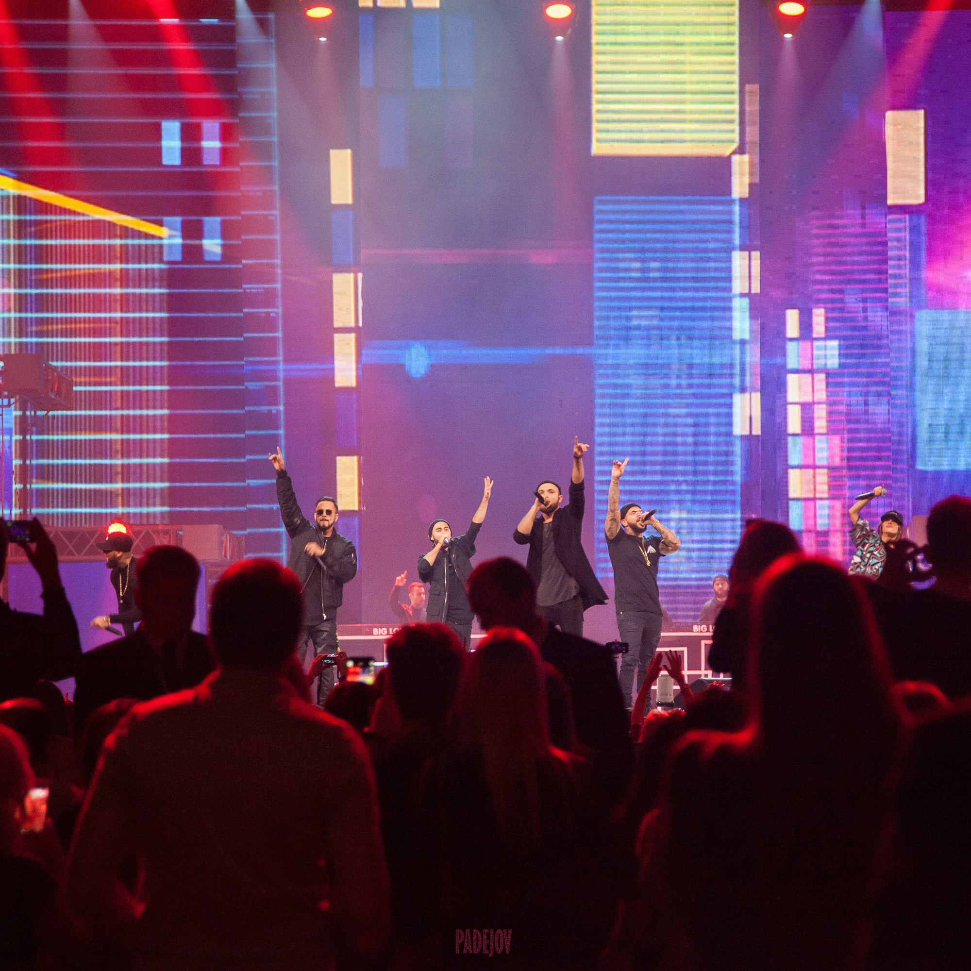 Фотограф на корпоративном мероприятии | Репортажные кадры для вашего бизнес-архива