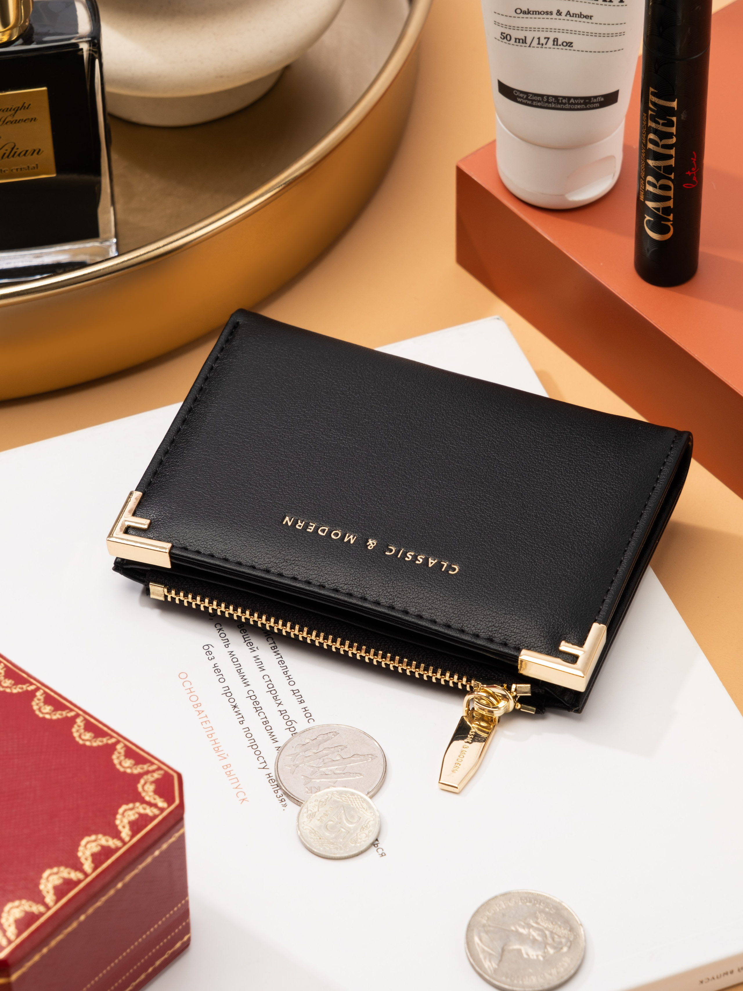 Кожгалантерея. Food и предметный фотограф Никита Алексеев