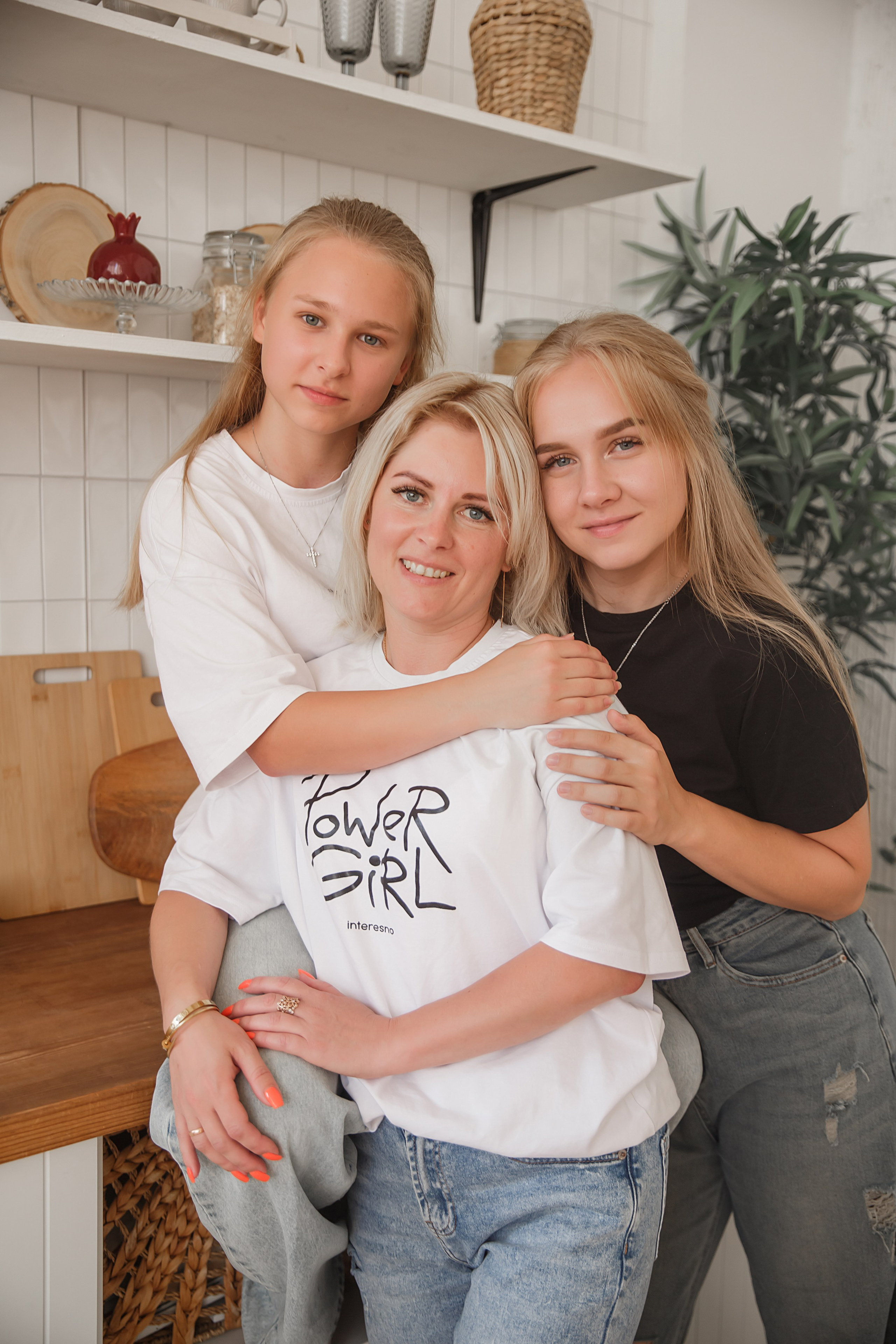 Семейная съемка в студии. Свадебный, семейный и детский фотограф Набережные Челны