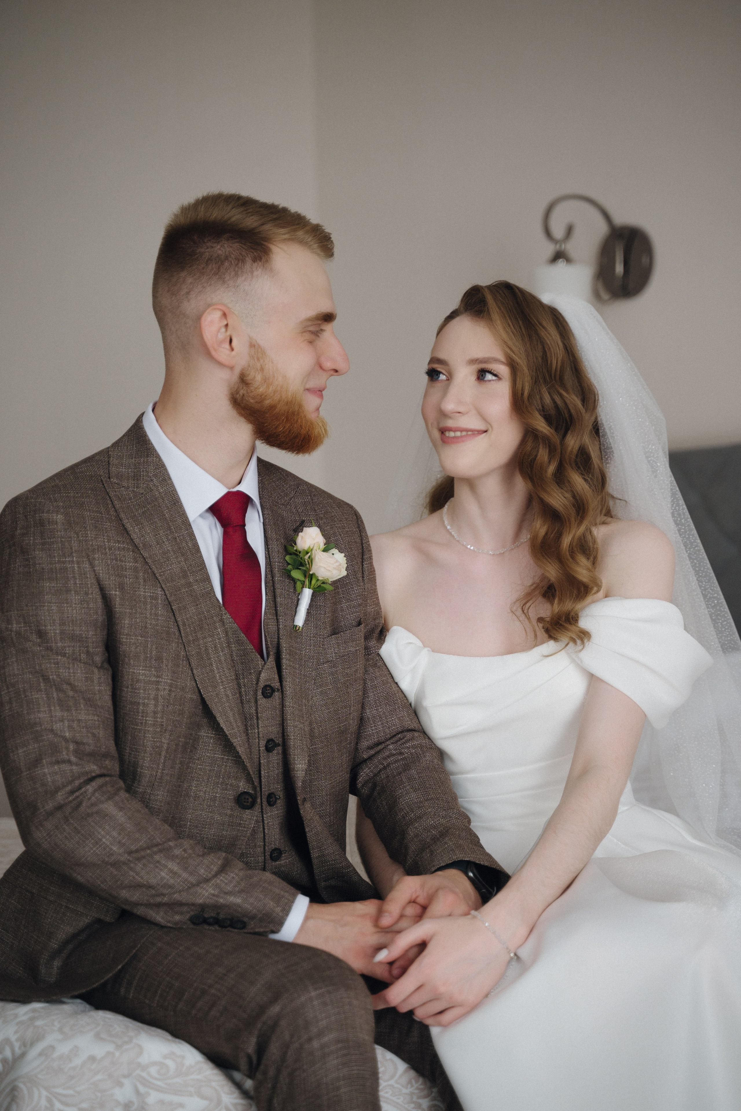 Елена и Артём. Репортажный и свадебный фотограф в Сургуте