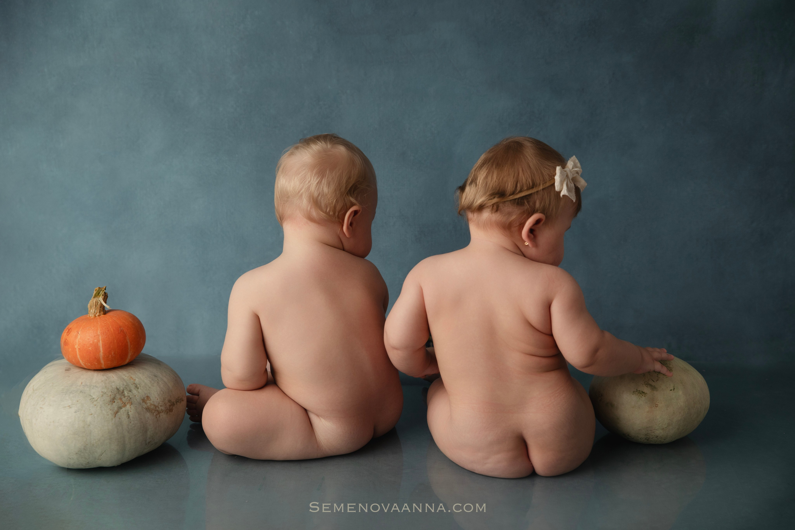 «Детская фотосъемка в студии — красивые кадры годовалых детей».