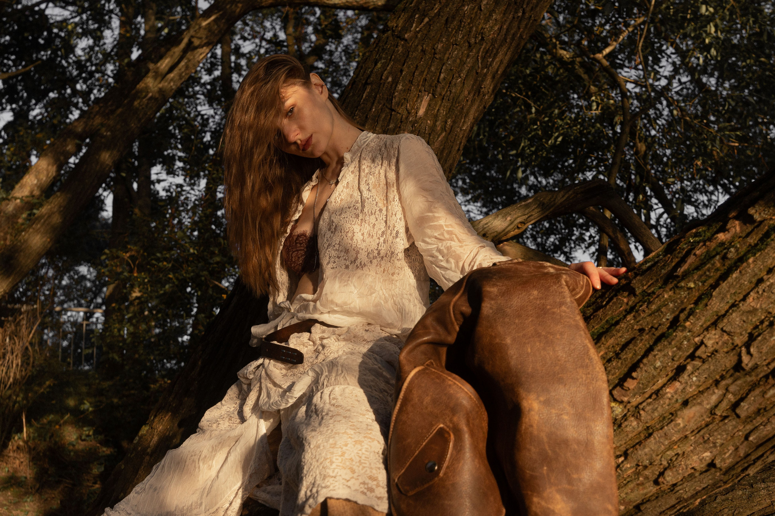 Yana and Nature. Photographer in Tbilisi Saint-Petersburg Worldwide — Elena Golubeva