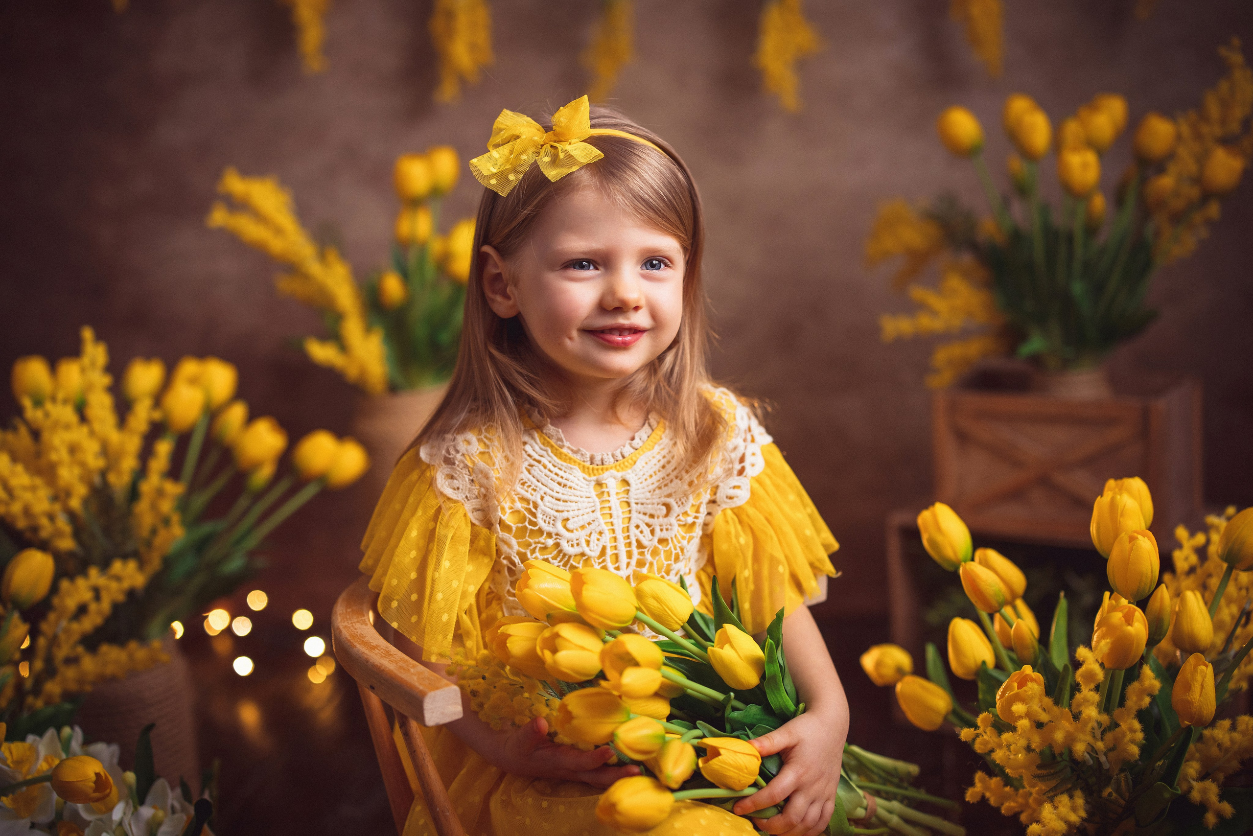 Детская фотосессия к 8 марта в фотостудии г. Краснодара. Семейный и детский фотограф в Краснодаре Анна Трашкова