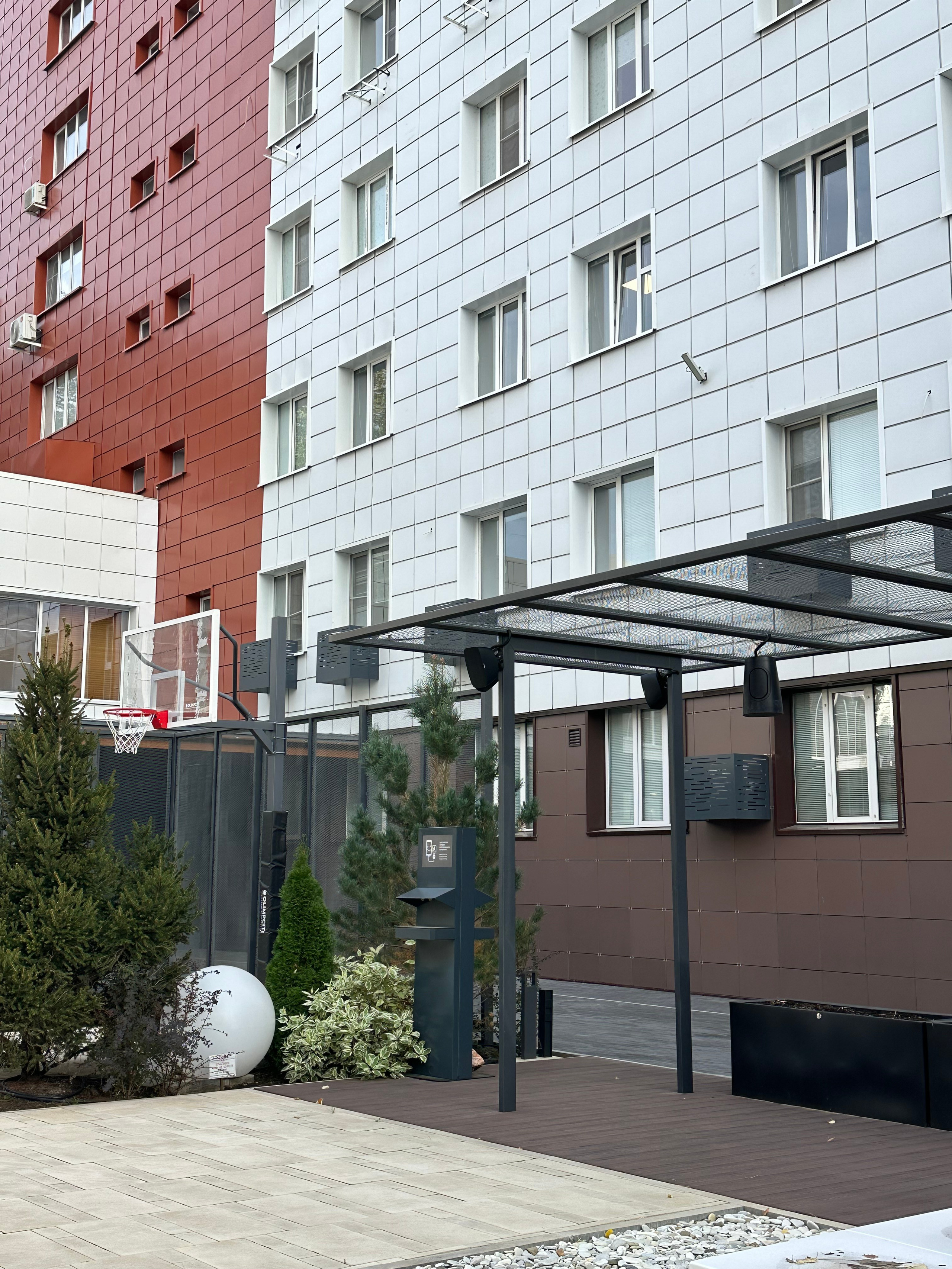 Благоустройство внутреннего дворика ГБУЗ «ВОКОД» г. Волгоград. ООО «Билд Крафт» город Волжский Волгоградской области