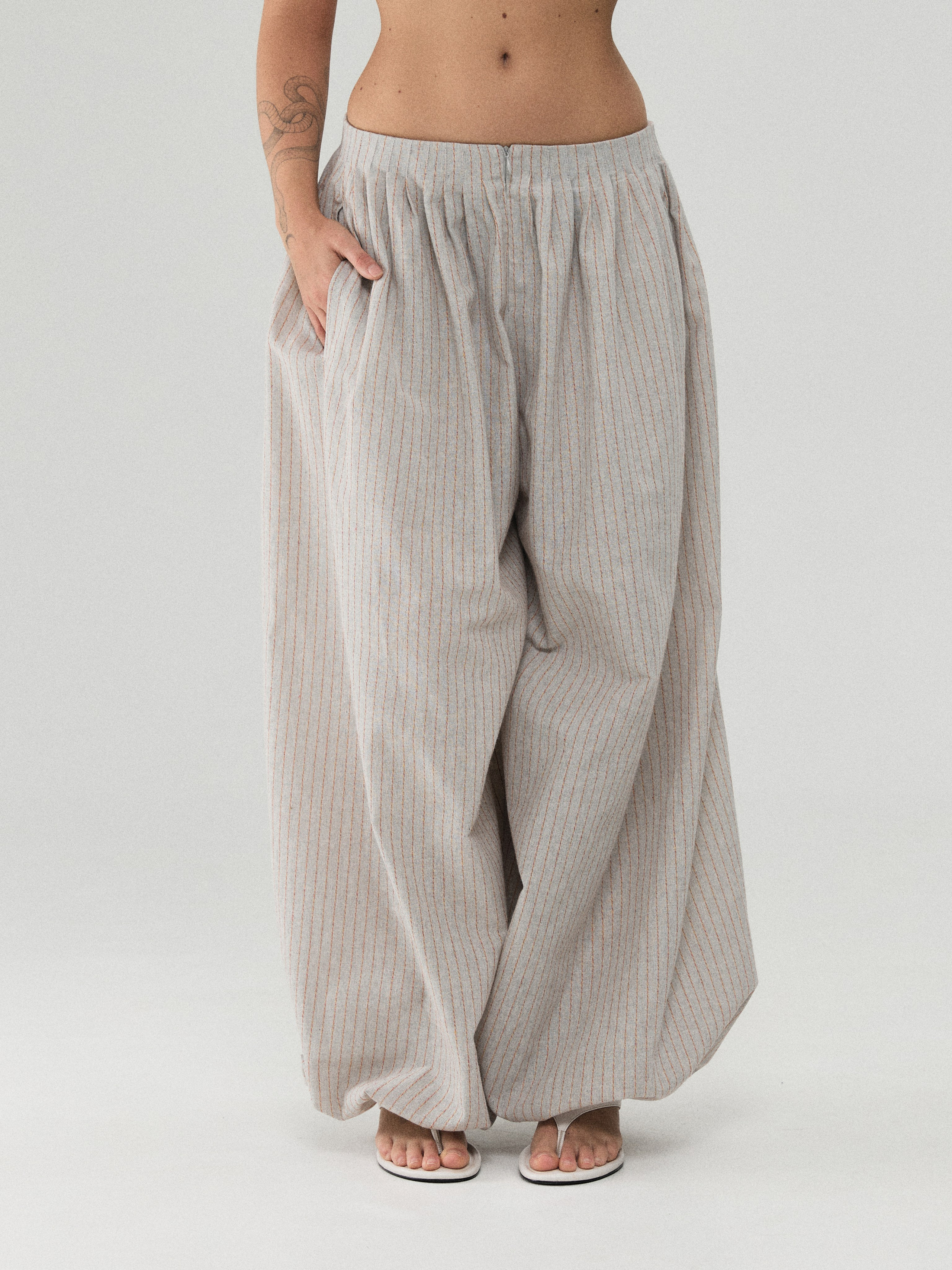 57 Atelier. Фотограф в Москве и Сургуте Алла Лесовая. Снимаю каталог для брендов и индивидуальные портреты для людей