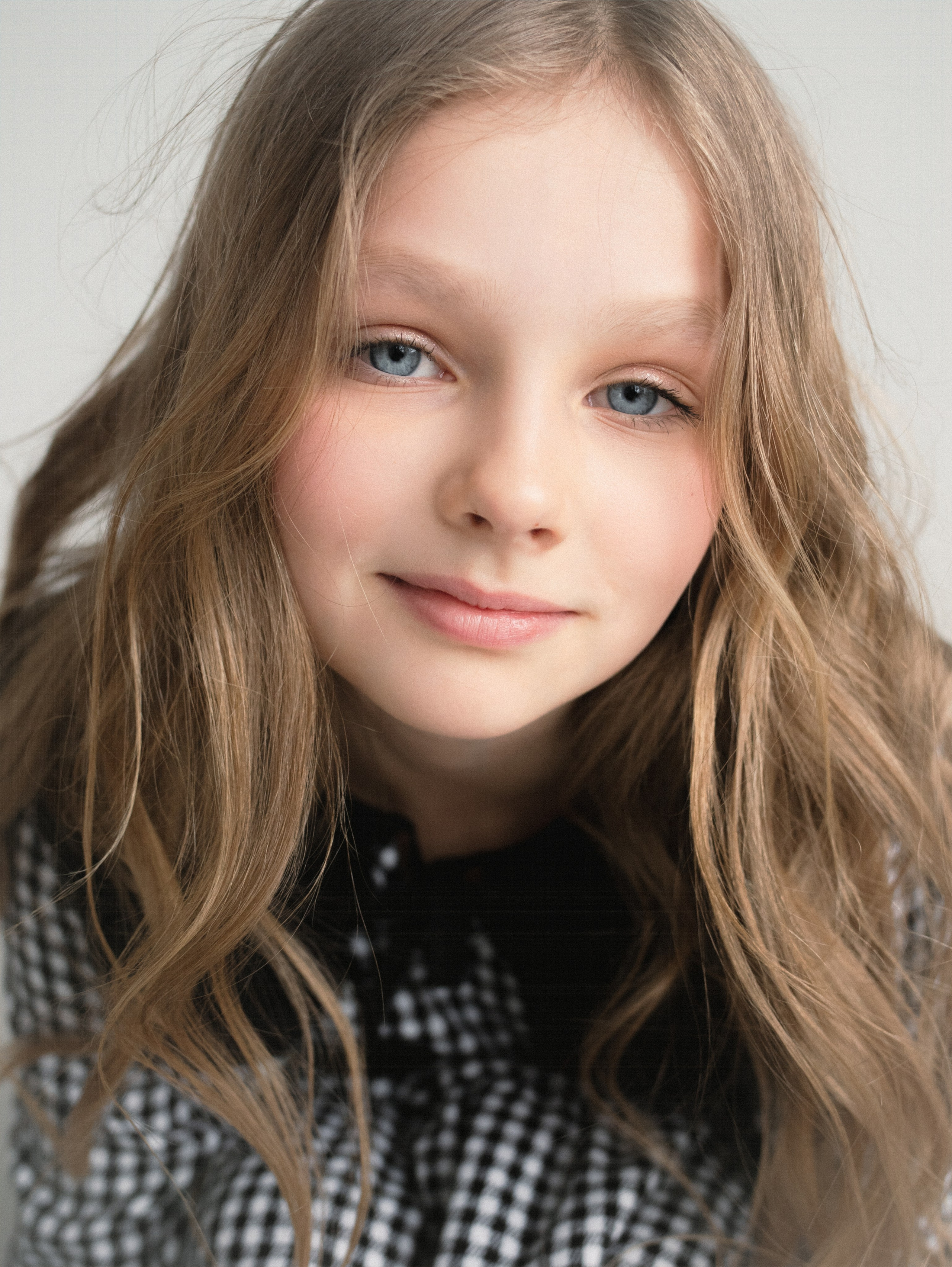Детский каталог. Фотограф в Москве и Сургуте Алла Лесовая. Снимаю каталог для брендов и индивидуальные портреты для людей