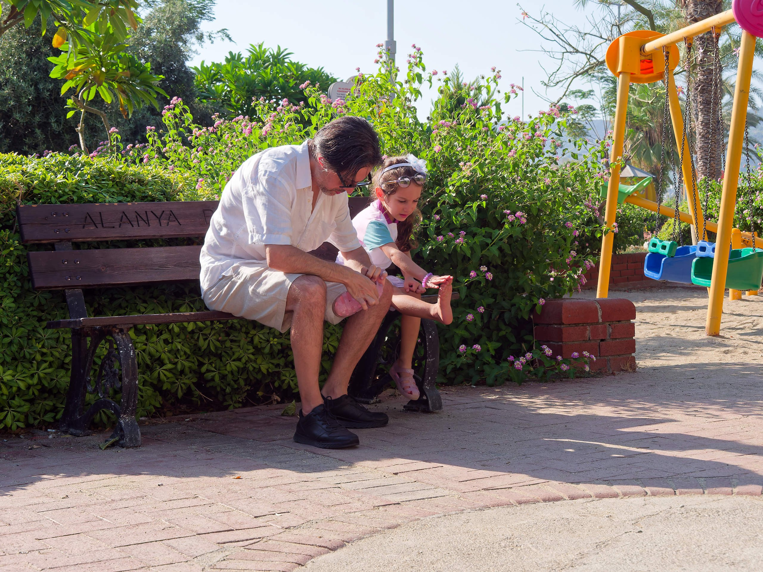 Алания 2025, город, стрит-фото. Избранные фотографии