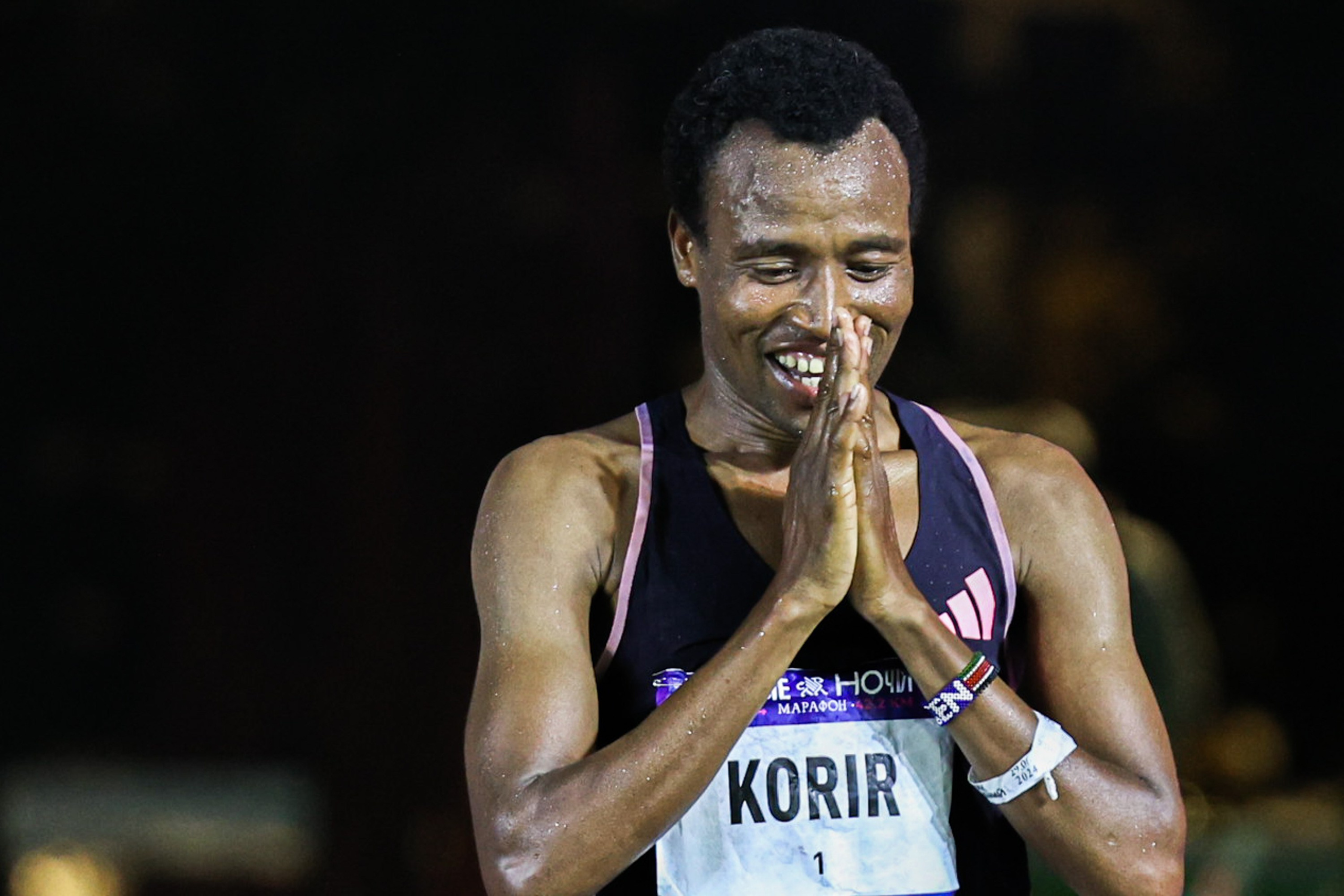 Марафон «Белые ночи». Профессиональный спортивный фотограф в Санкт-Петербурге