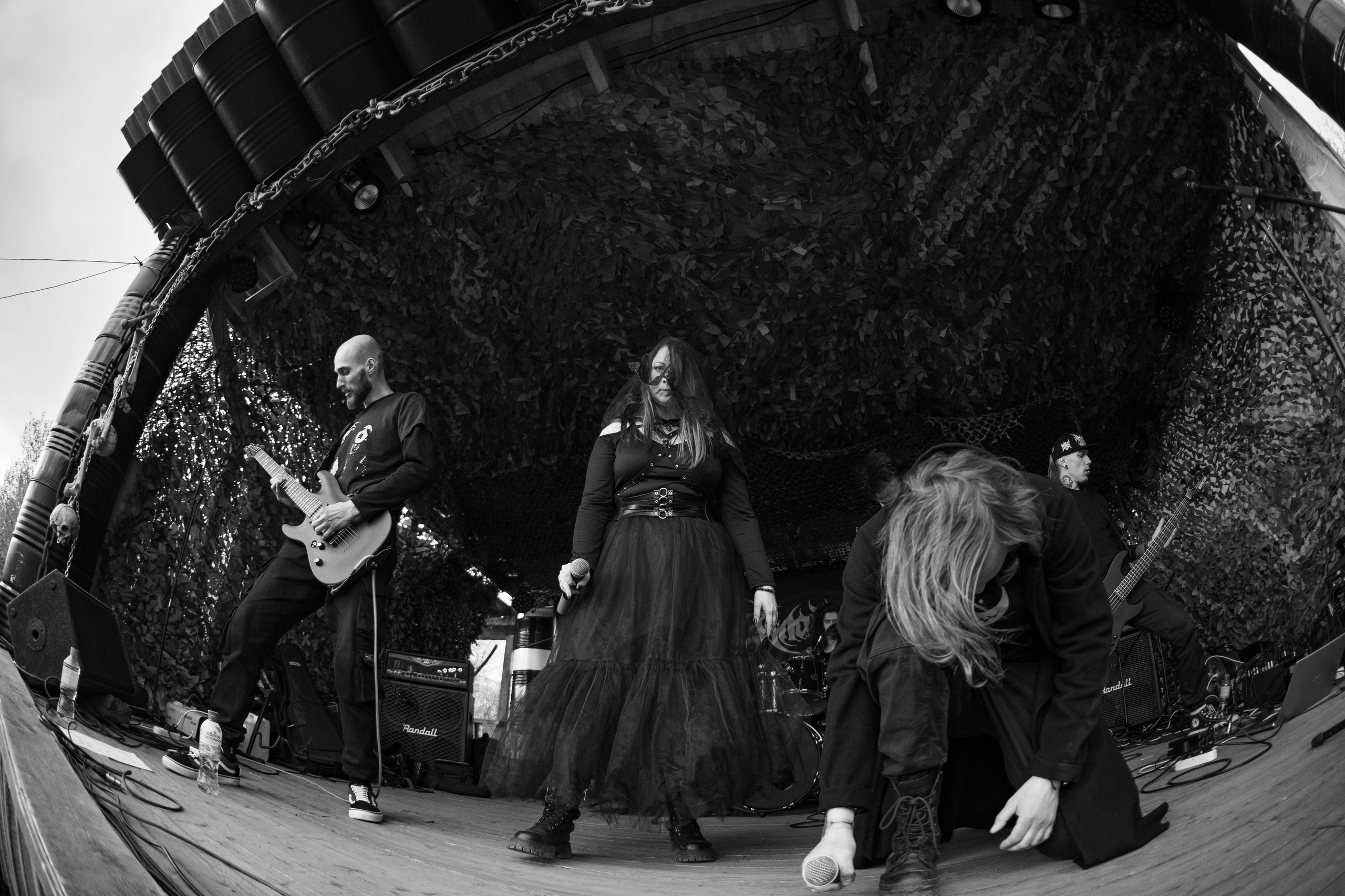 Фестиваль «ПОСРЕДИ КЛАДБИЩ И БОЛОТ»|Архангельск. Концертный и репортажный фотограф в Санкт-Петербурге Слава Пахомов