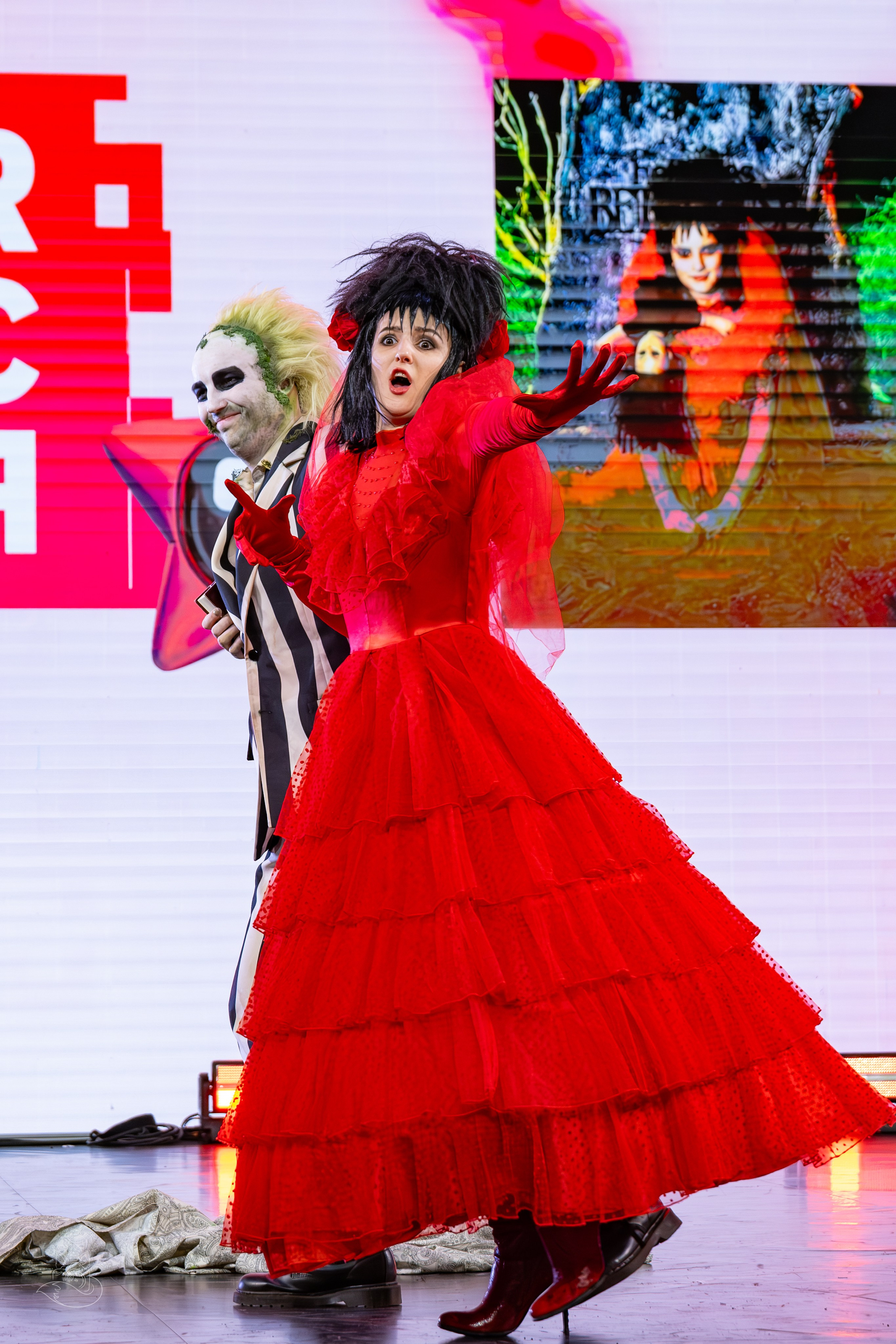 Сцена РЭД ЭКСПО 2024. Косплей фотограф